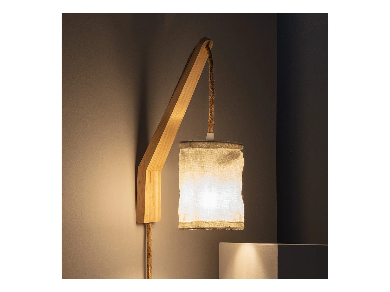 Lampe Murale Bois et Métal Kanzu Naturel