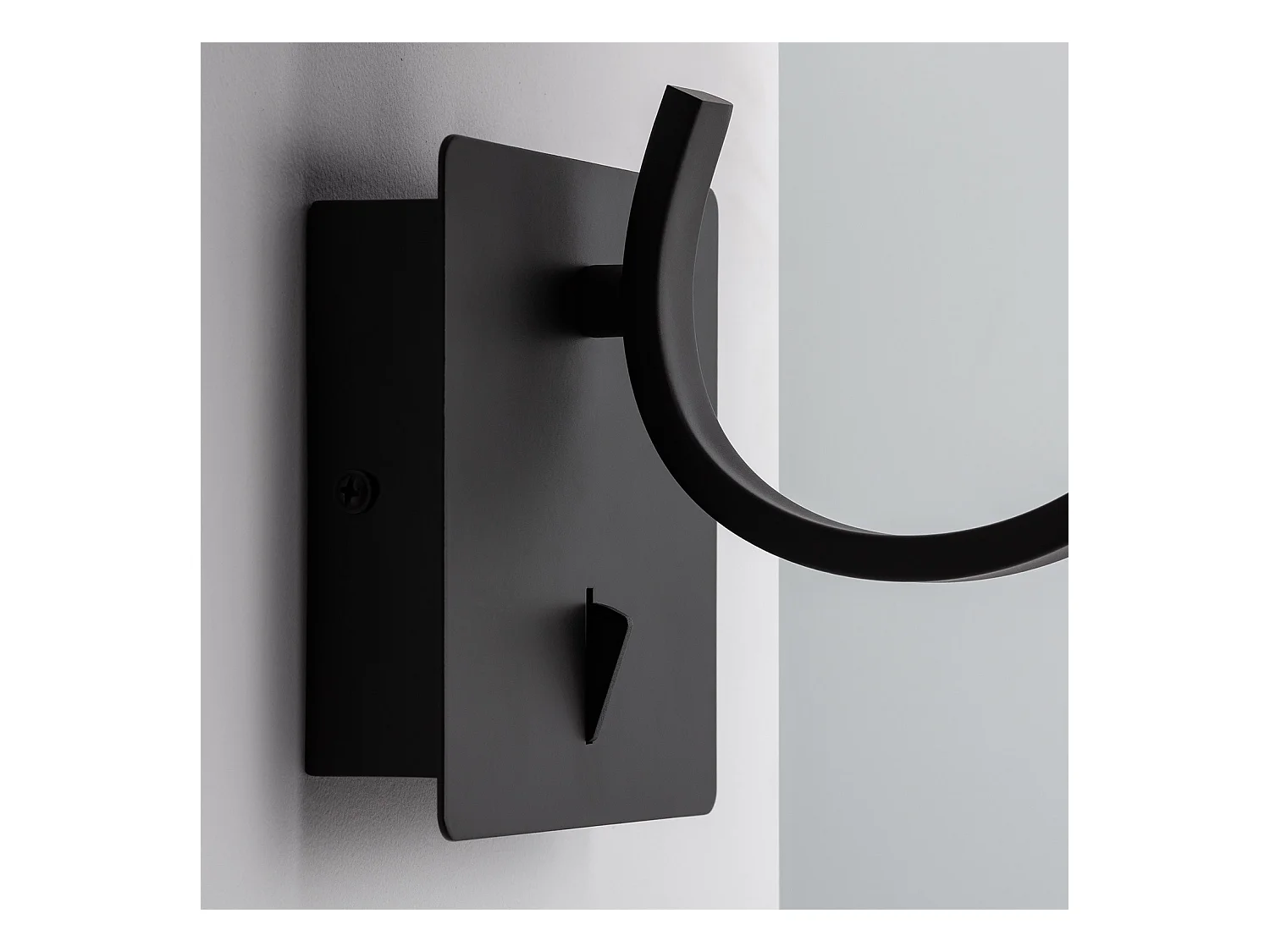 Applique da Parete in Metallo Kuombi Nero