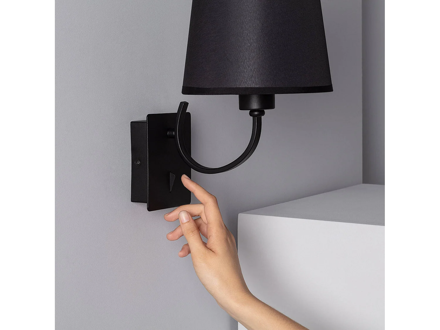 Lampe Murale Métal Kuombi  Noir