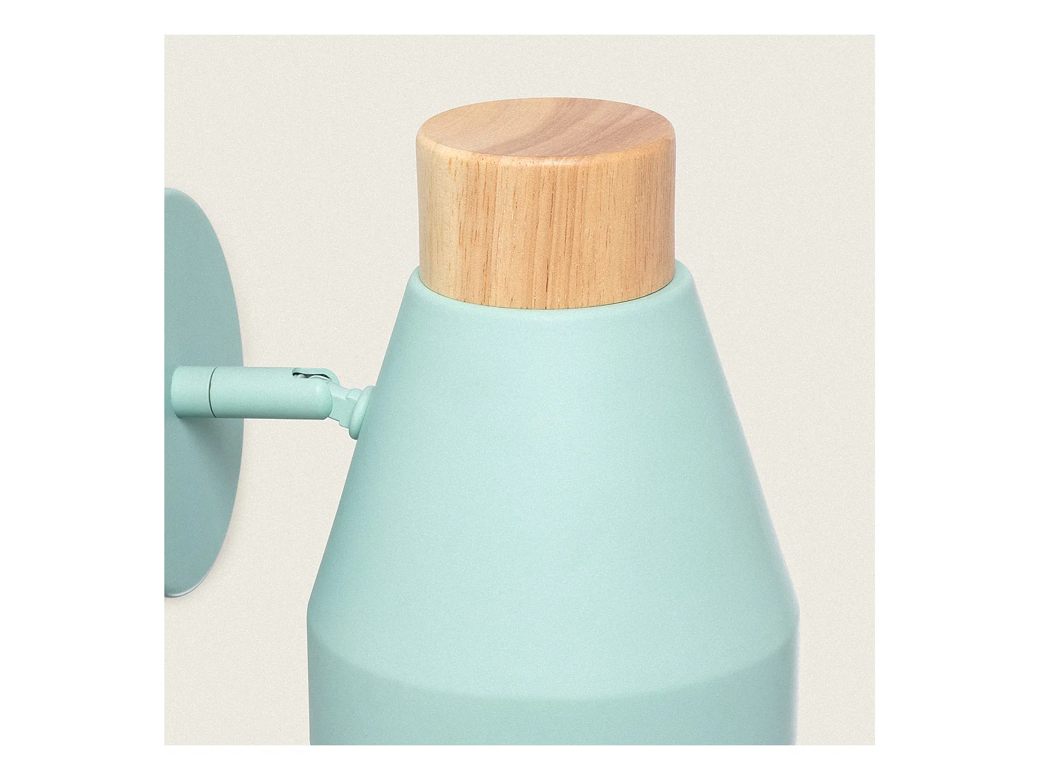 Lámpara de Pared Metal y Madera Lypo Verde Celadón