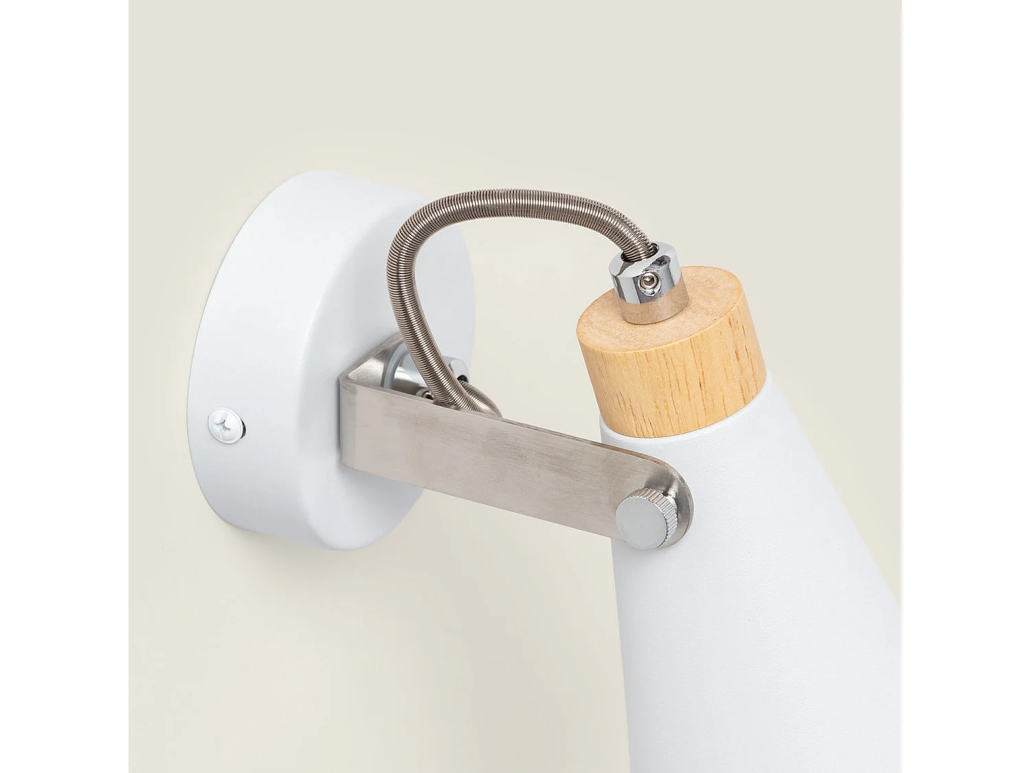Lámpara de Pared Orientable Metal y Madera 1 Foco Mara Blanco