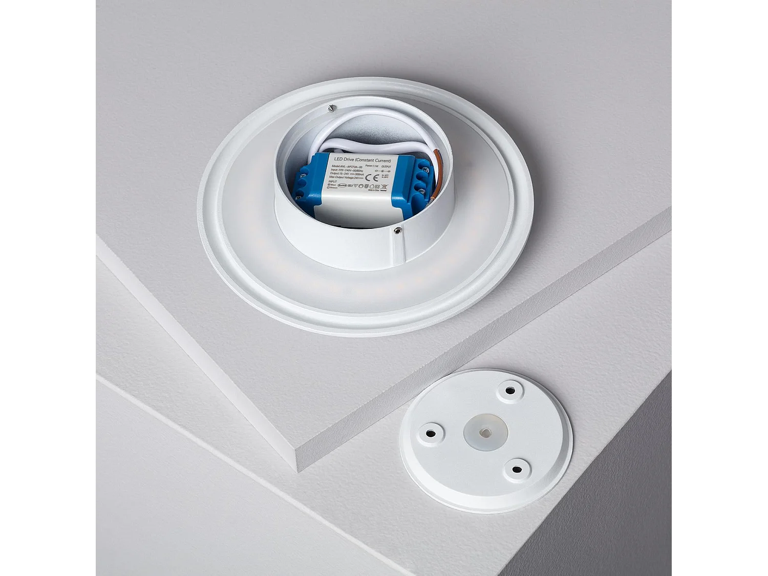 Applique Murale LED Aluminium Iris 8W Blanche 3000K Blanc chaud