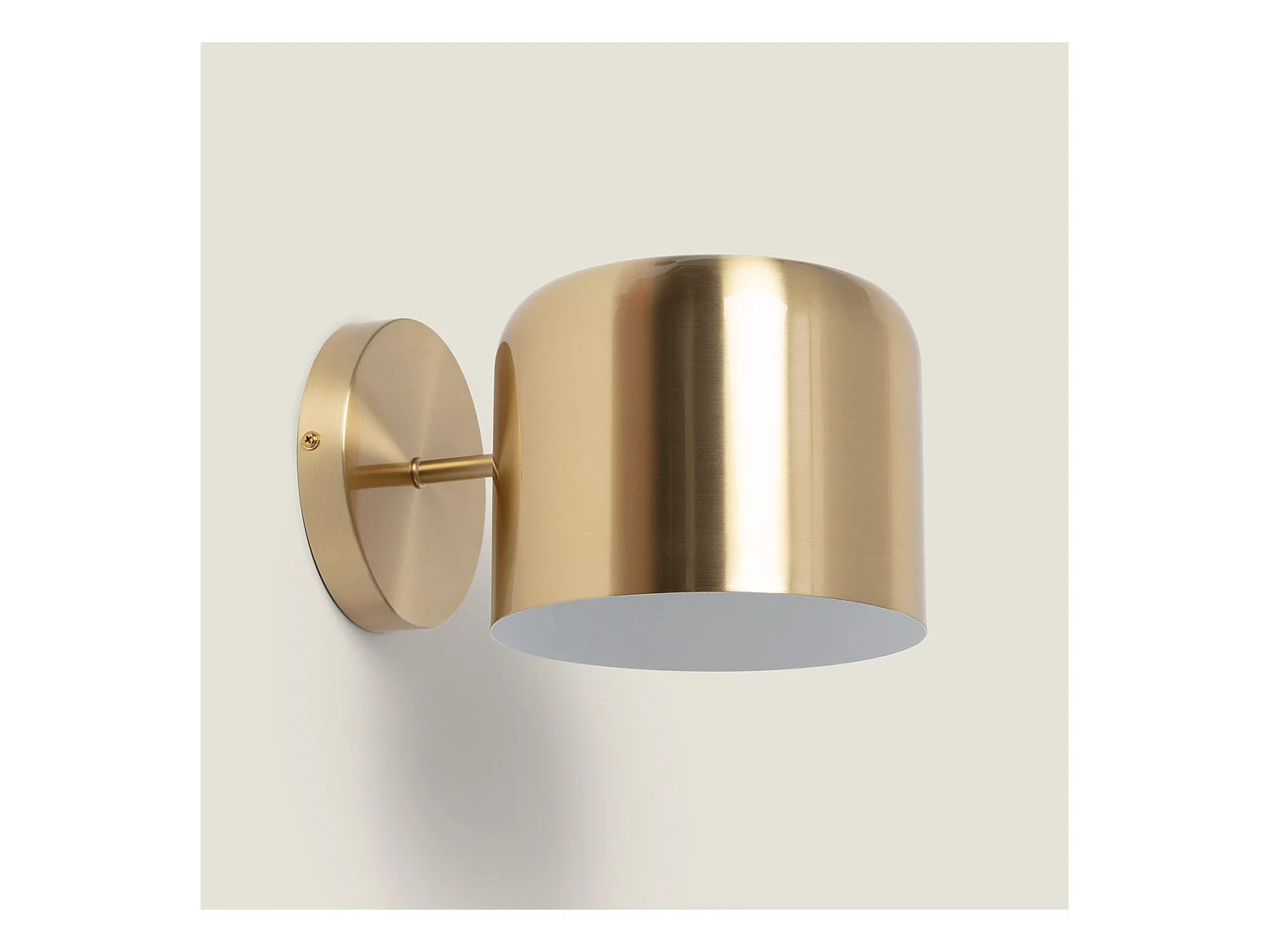 Lámpara de Pared de Metal Bedourie Dorado