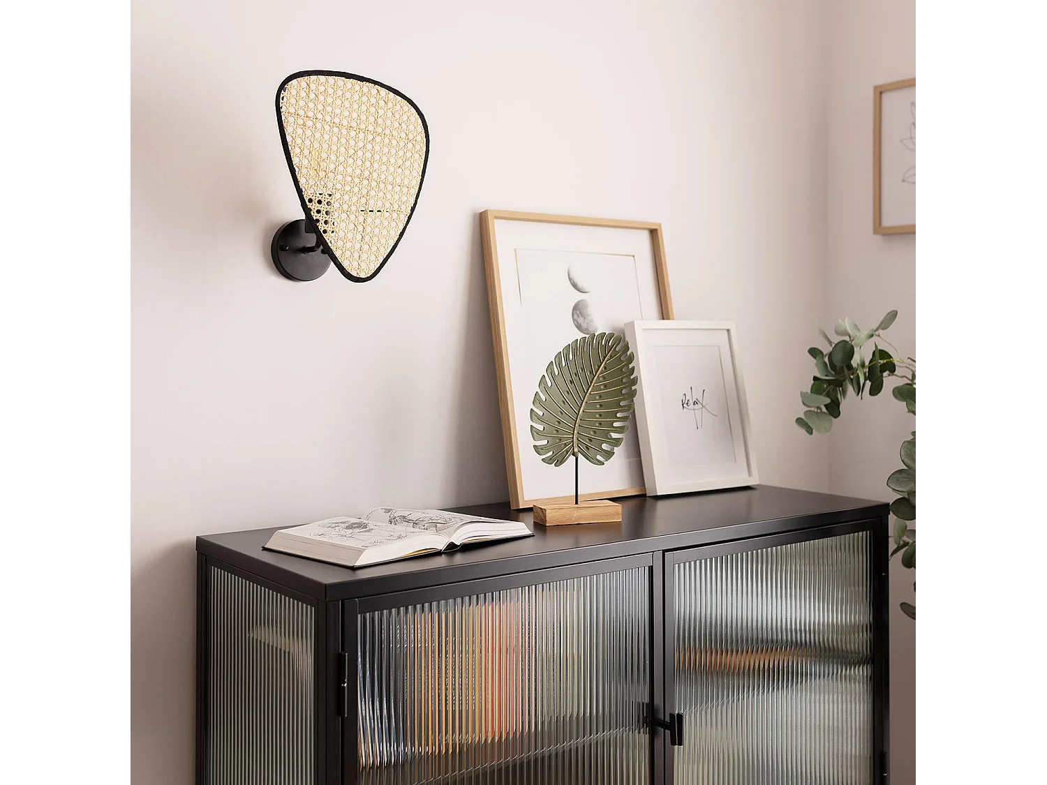 Applique da Parete in Rattan Palma Nero