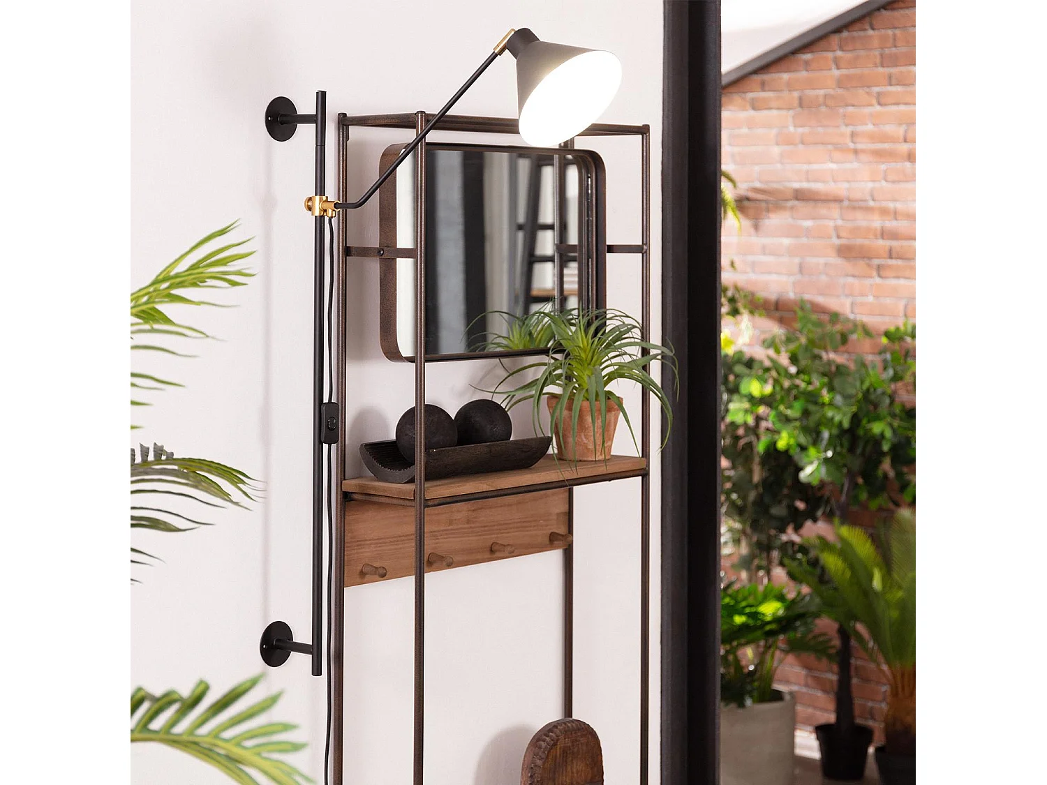 Lámpara de Pared Orientable Metal Oga Negro
