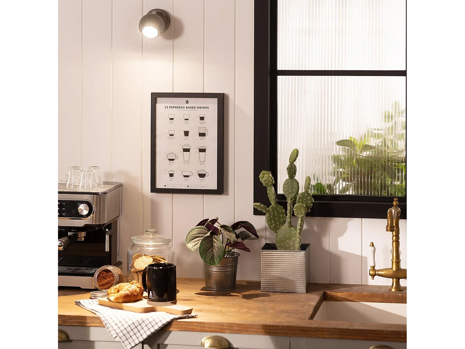 Lampada da Parete in Alluminio Orientabile 1 Faretto Ates Nero Nero