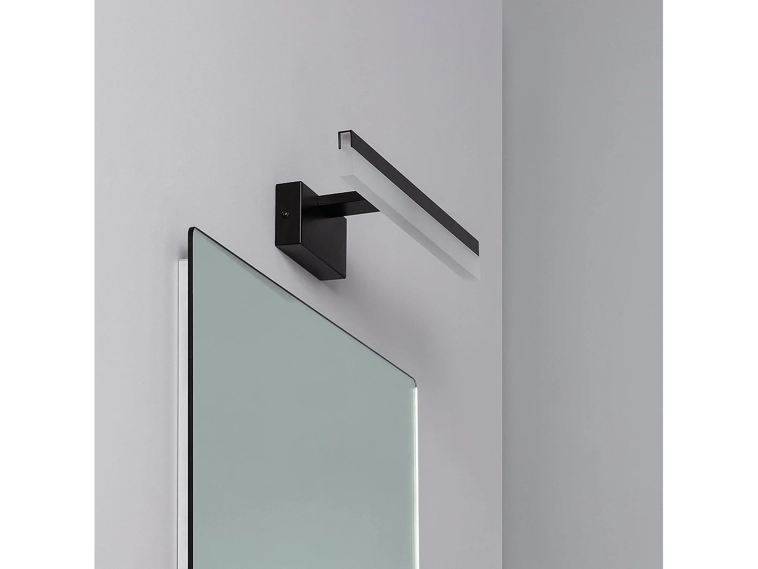 Aplique Espejo Baño Lenny 7W Negro