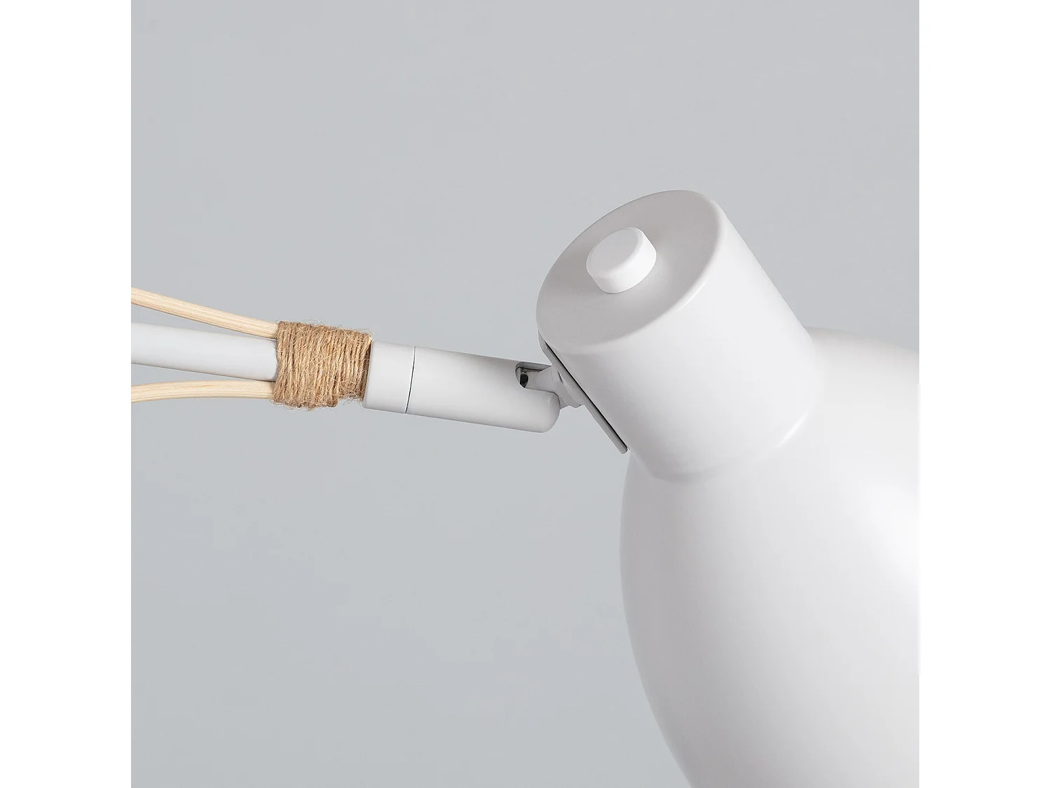 Lampe Murale Orientable Bois et Métal Cubal  Blanc