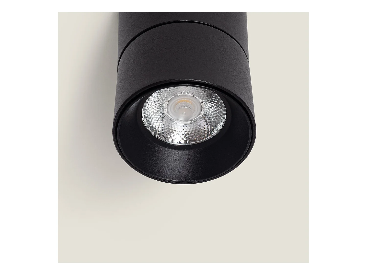 Applique LED 7W Alluminio Circolare Nero New Onuba 5000K Bianco Freddo