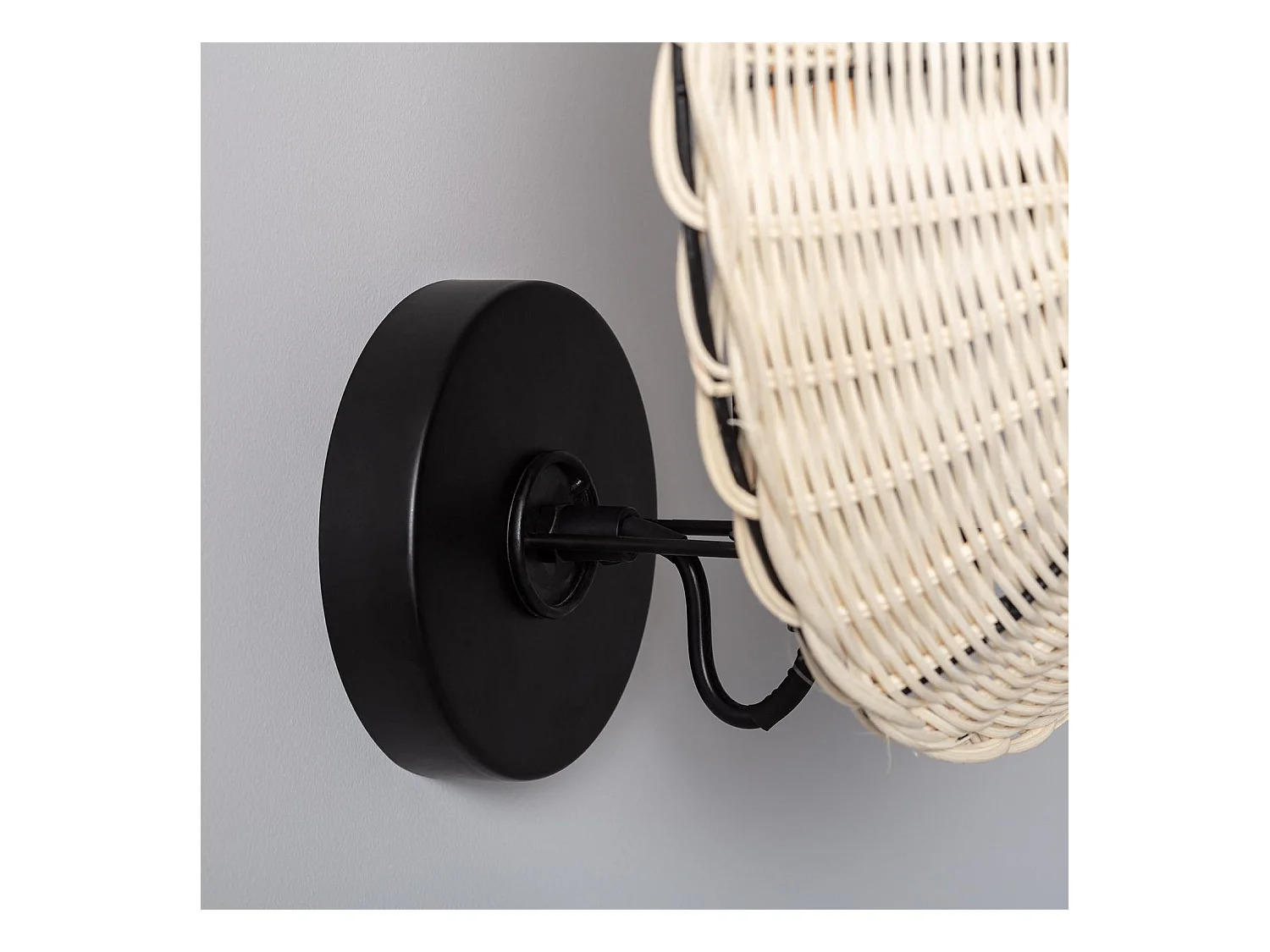 Applique Murale Rotin Salmor Noir