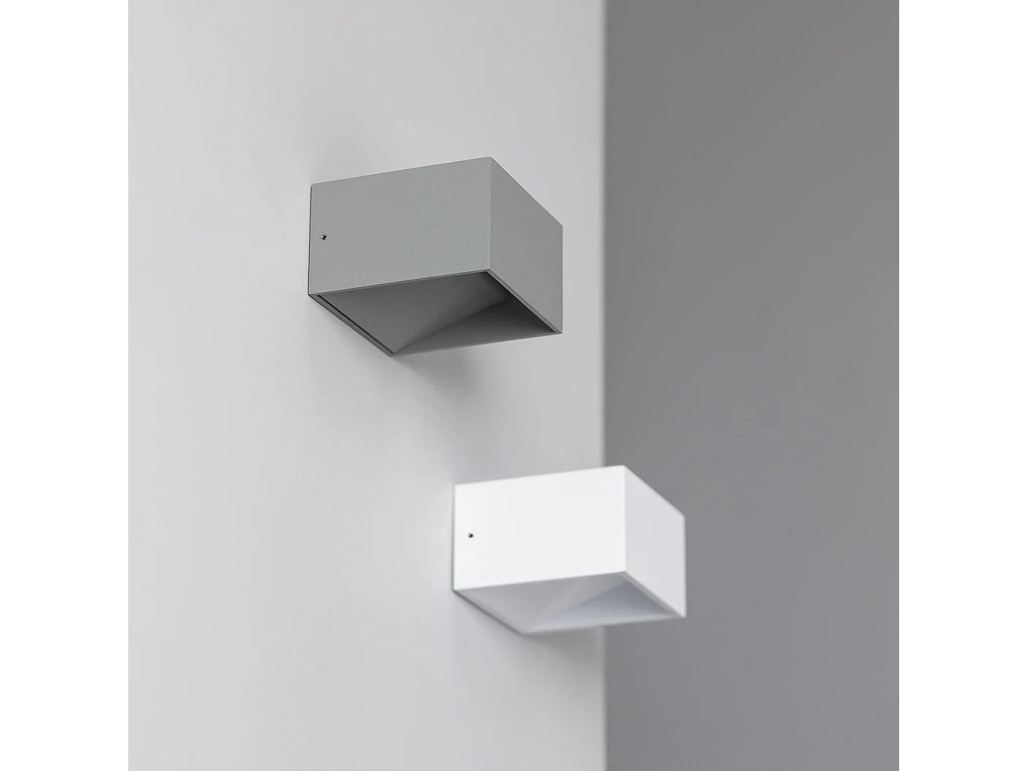 Applique Murale LED Aluminium Lico 6W Éclairage Double Face Blanche  2700K Blanc chaud