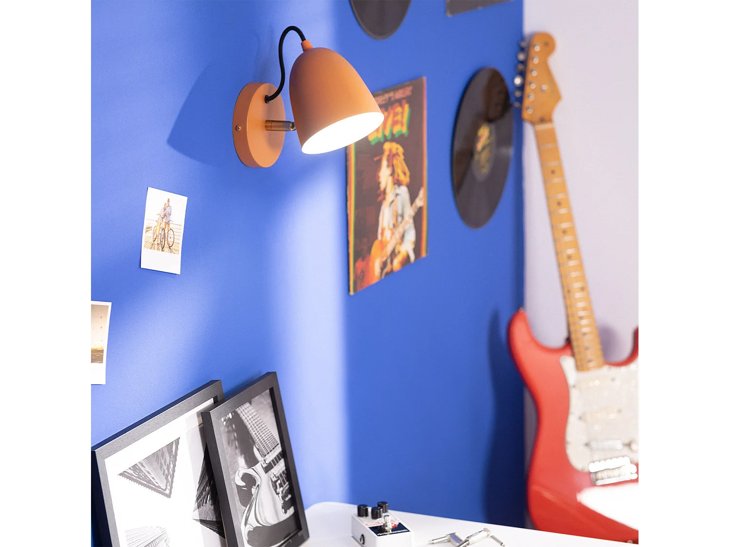 Lampe Murale Métal Areso Orange Safran