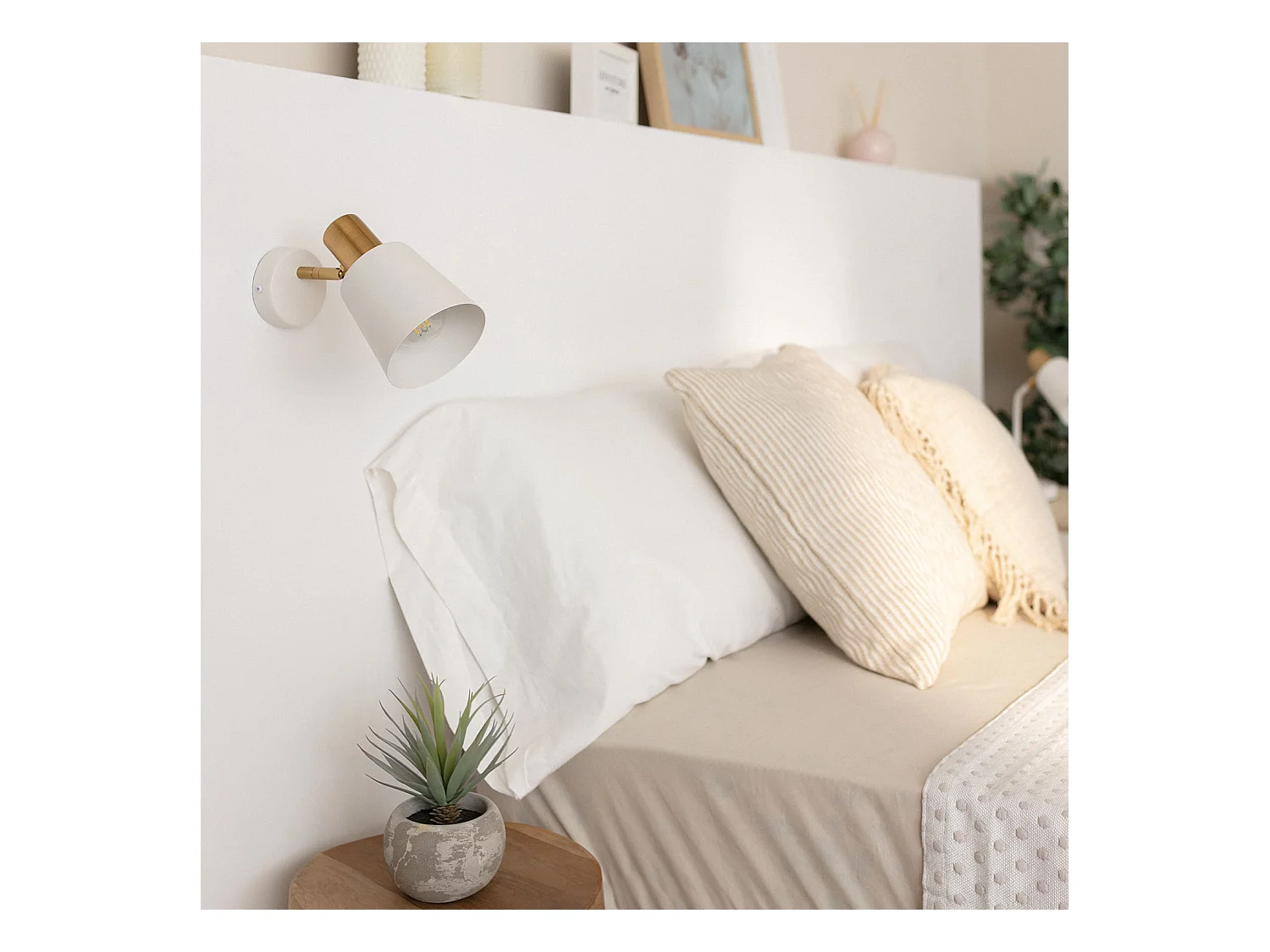 Lámpara de Pared Metal Tatlin Blanco