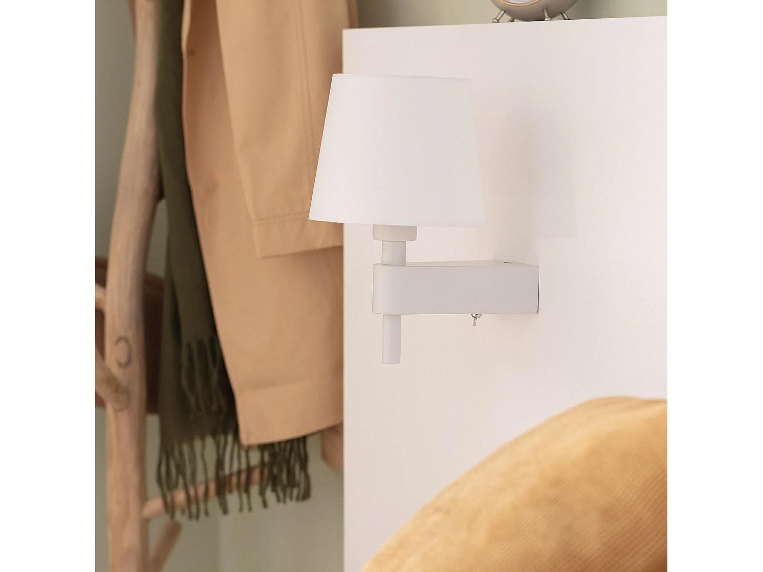 Lampe Murale Métal Chini Blanc