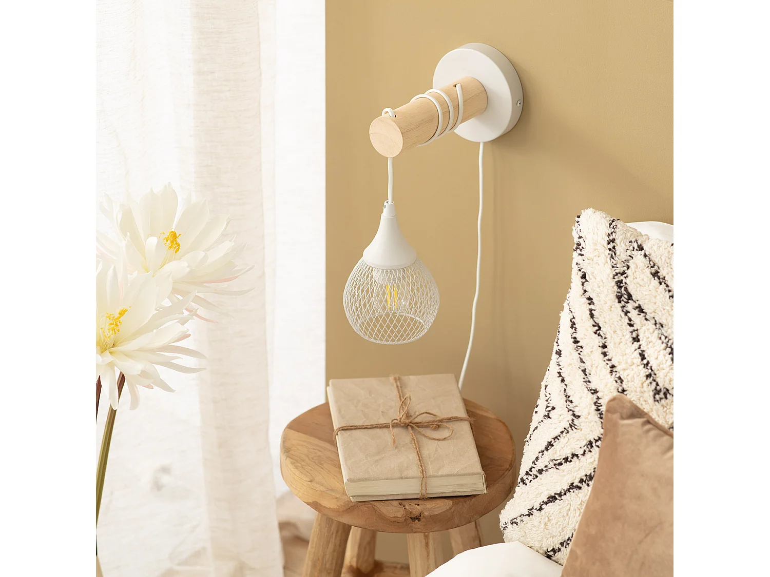 Lampe Murale Bois et Métal Monah Blanc