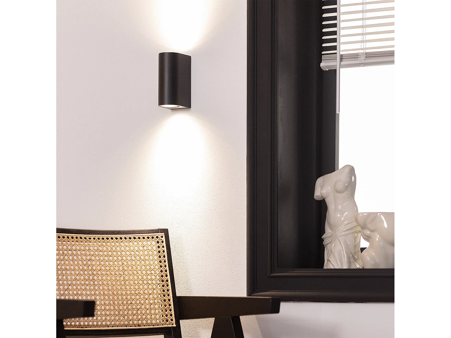 Aplique de Pared Exterior Aluminio Iluminación Doble Cara Big Gala Negro