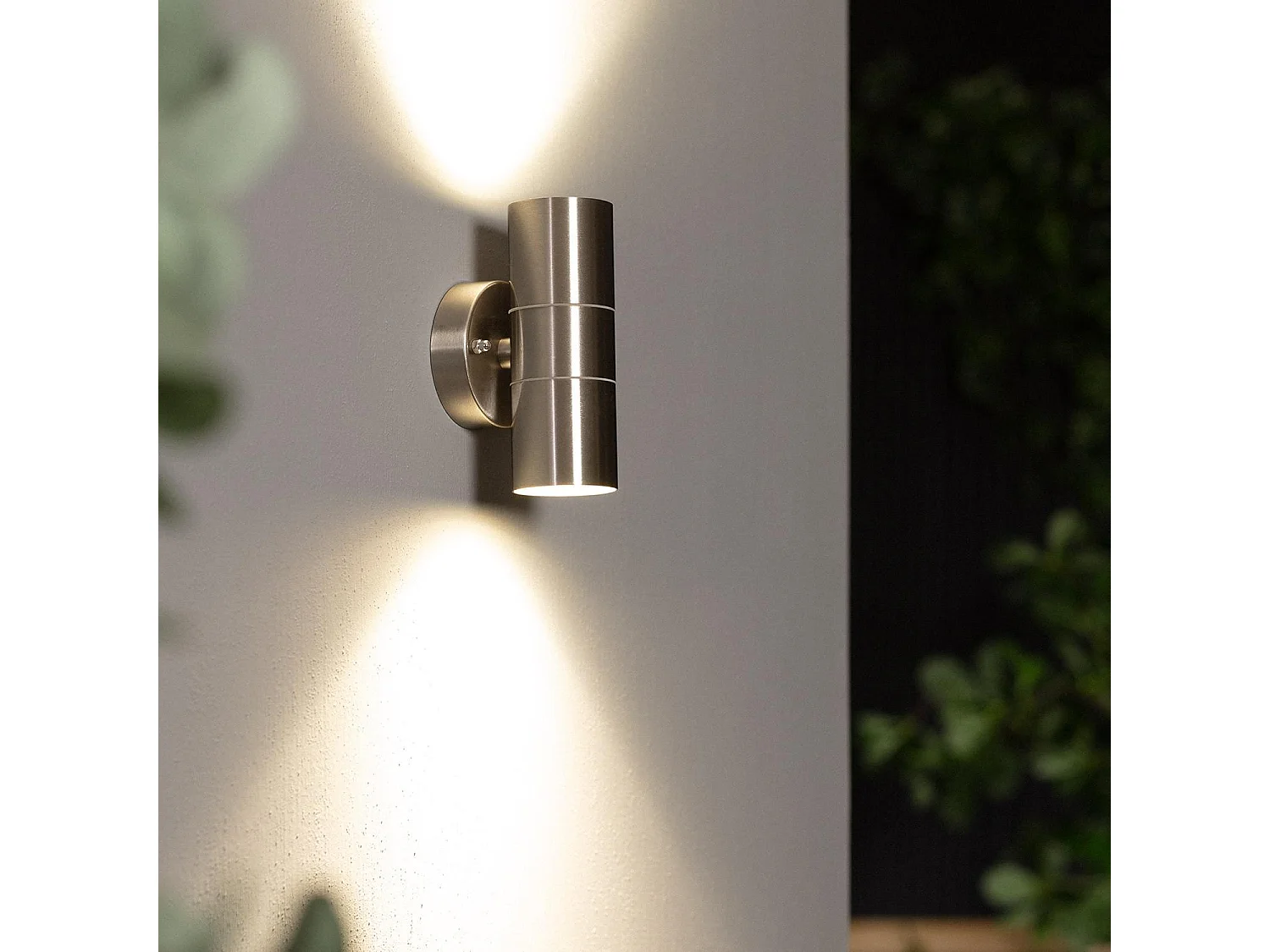 Aplique de Pared Exterior Acero Inoxidable Iluminación Doble Cara Satin Plateado
