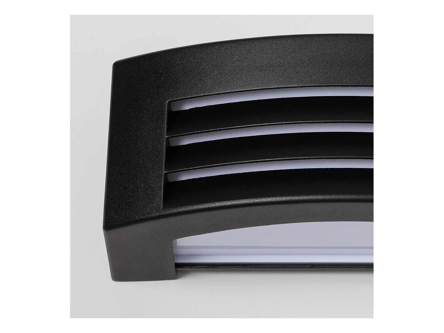 Aplique de Pared Exterior de Aluminio Riva Negro