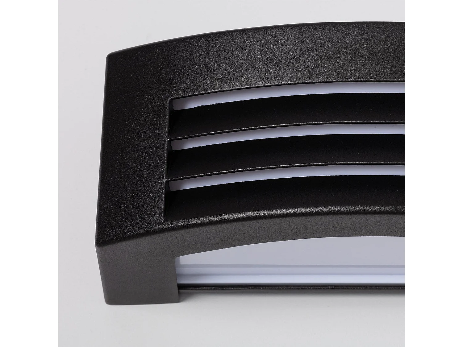 Aplique de Pared Exterior de Aluminio Riva Negro