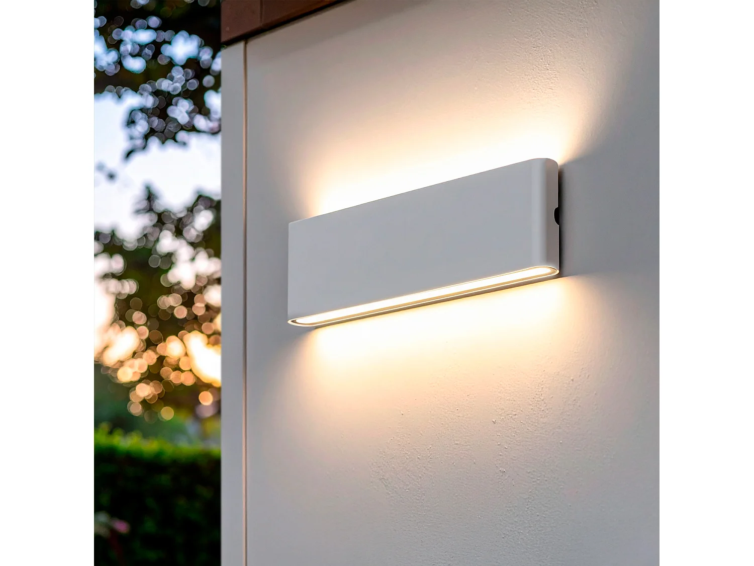 Applique Murale Extérieure LED 20W Aluminium Rectangulaire Éclairage Double Face Blanche 2700K Blanc chaud