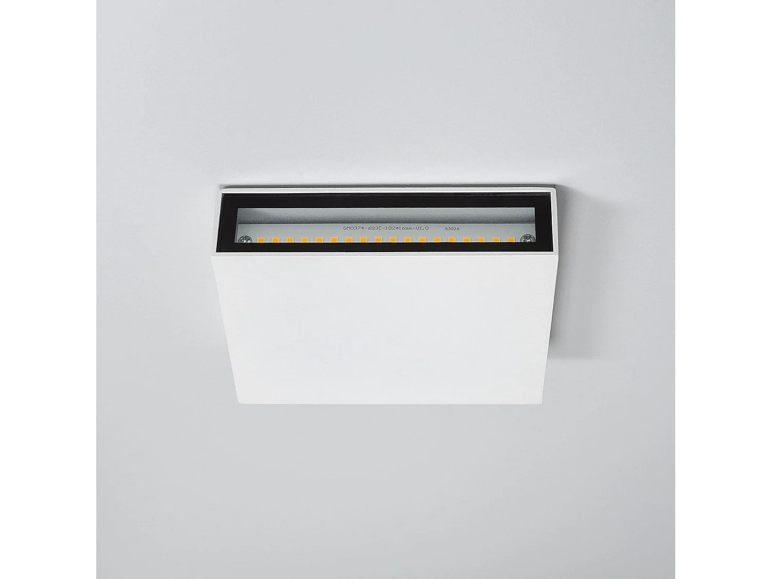 Applique Murale LED Extérieure Kaysa 6W Éclairage Double Face Carrée Blanche  2700K Blanc chaud