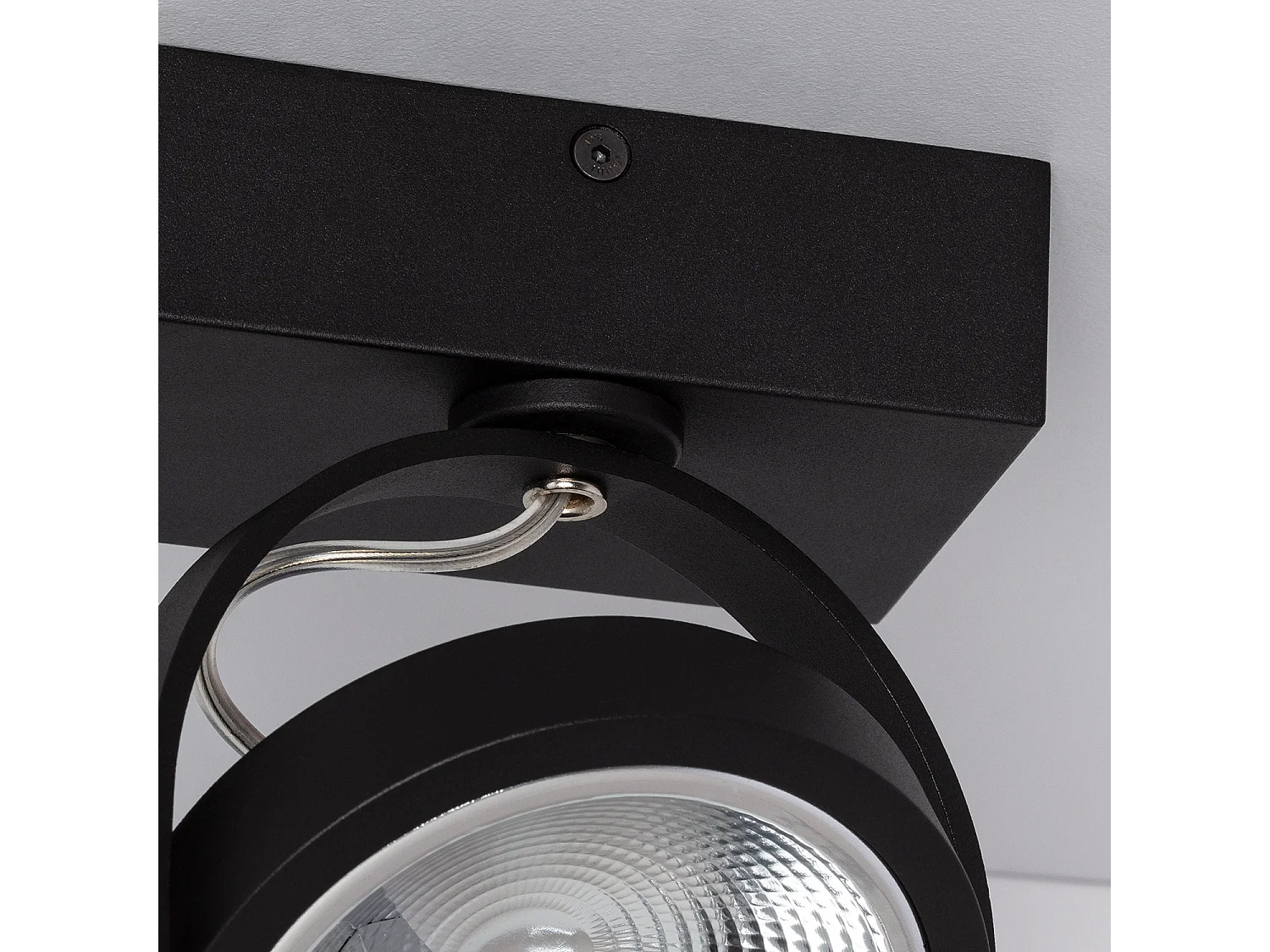 Spot LED 15W CREE en Saillie Orientable AR111 Dimmable Noir 2700K Blanc chaud