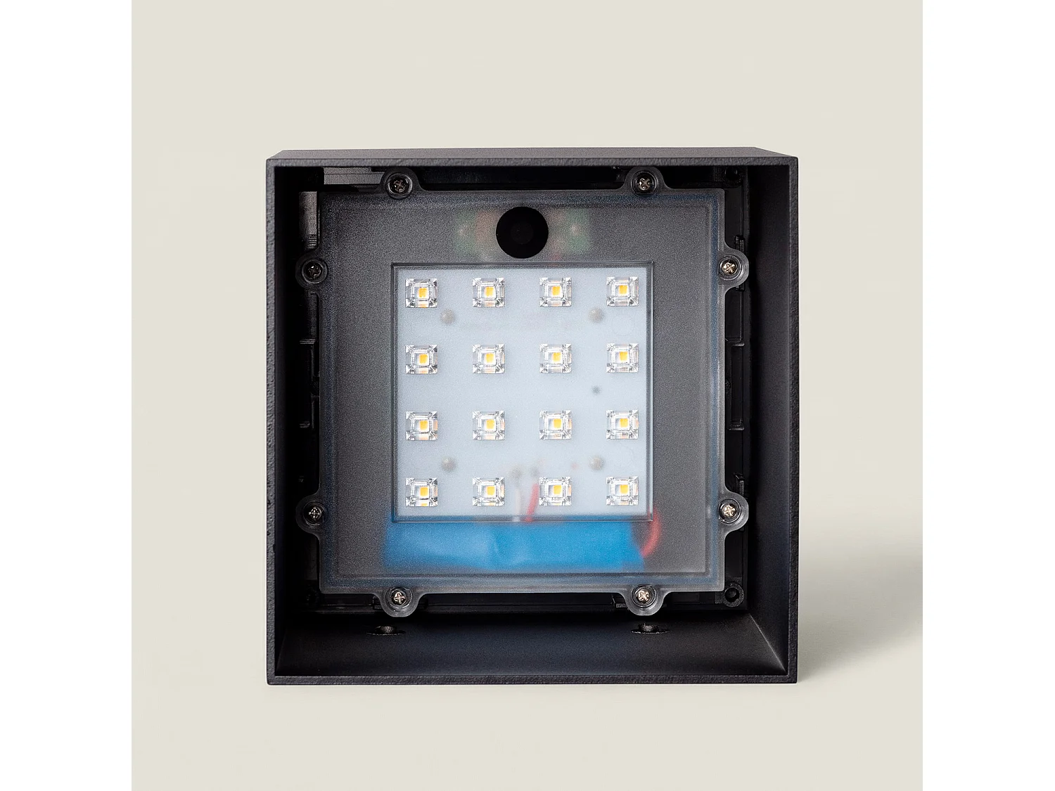 Applique Murale LED Extérieure Solaire Eros en Aluminium avec Détecteur de Mouvement Radar IP65 4000K Blanc neutre