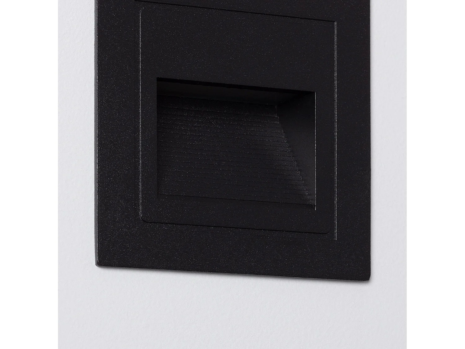 Balise LED Extérieure 3W Encastrable au Mur Carée Olite Noire 4000K Blanc neutre