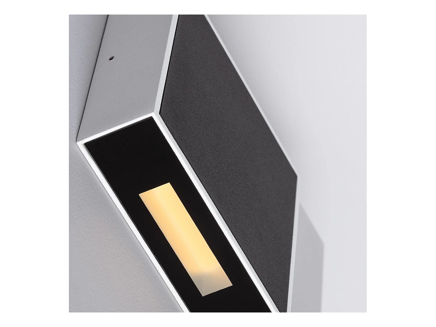 Applique da Parete LED 6W in Alluminio Roma Nero 3000K Bianco Caldo