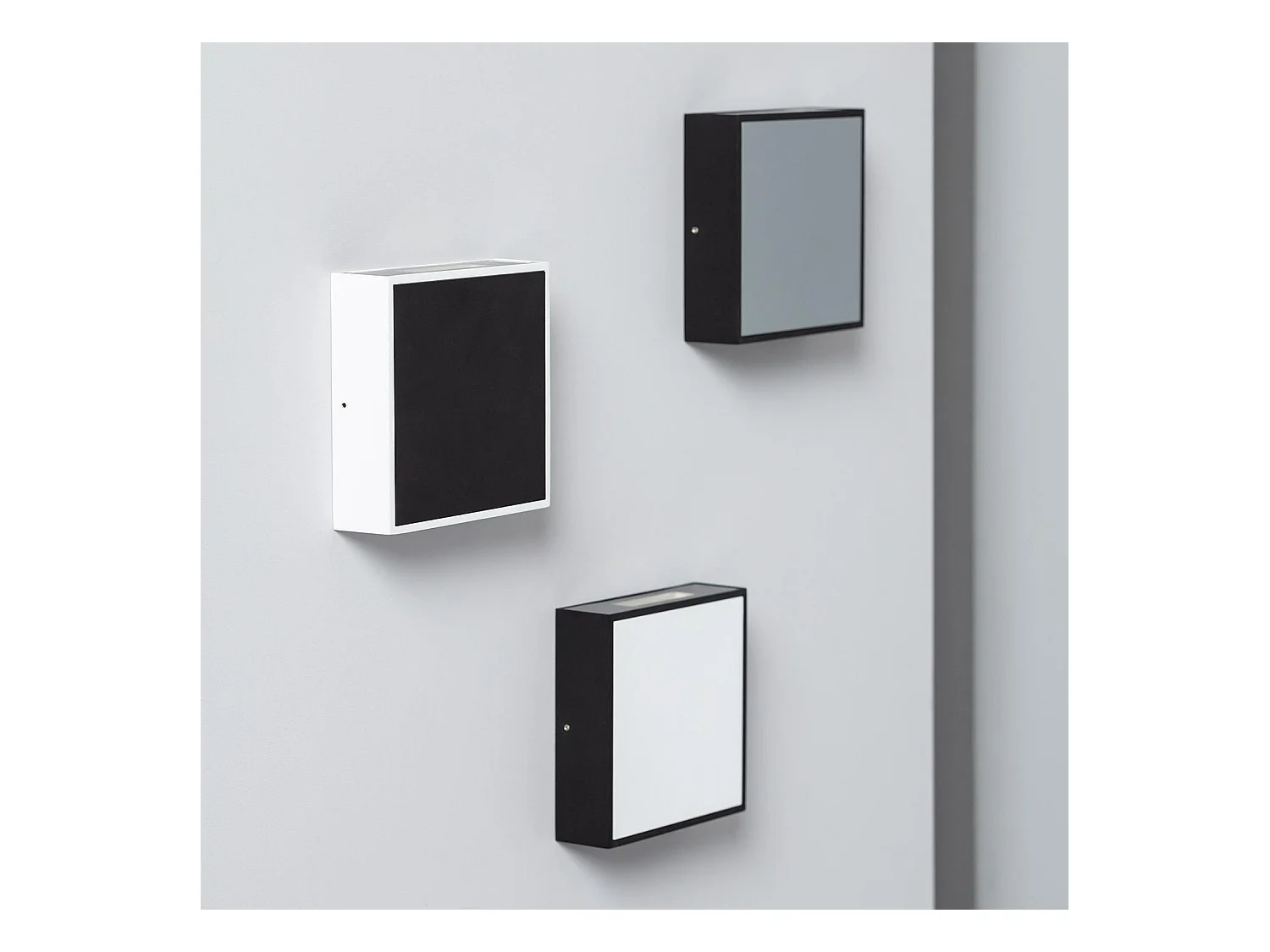 Applique da Parete LED 6W in Alluminio Roma Nero 3000K Bianco Caldo