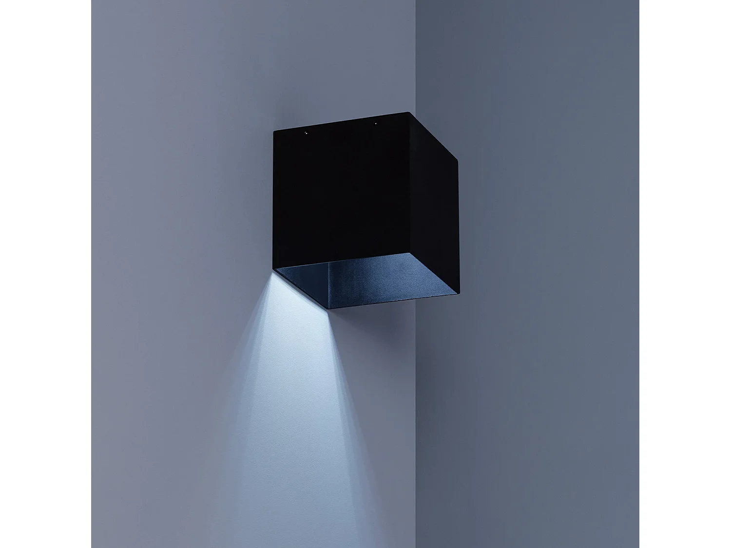 Applique Murale LED Extérieure Solaire Eros en Aluminium avec Détecteur de Mouvement Radar IP65 6000K Blanc froid