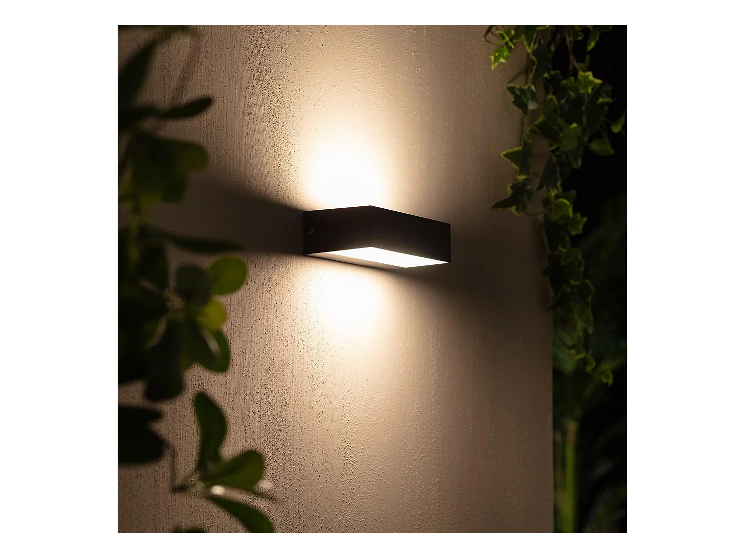 Applique da Parete Per Esterni LED 9W Illuminazione Doppia Luce Galeo 3000K Bianco Caldo