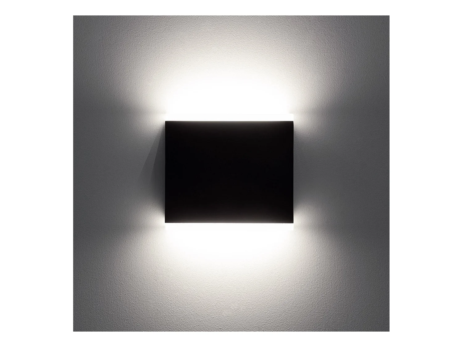 Aplique de Pared Exterior LED 6W Iluminación Doble Cara Cuadrado Negro Orus 2700K Blanco Cálido