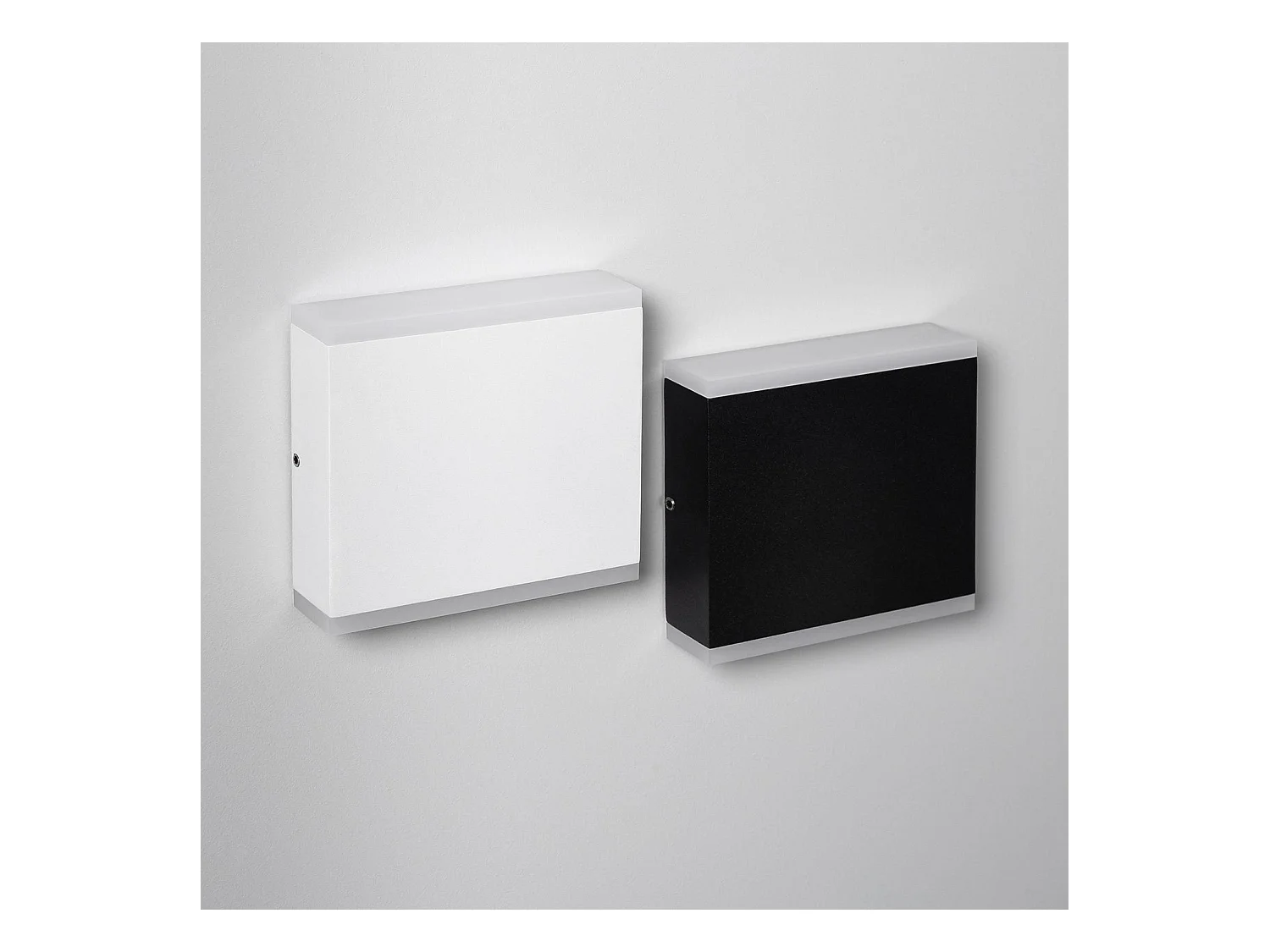 Aplique de Pared Exterior LED 6W Iluminación Doble Cara Cuadrado Negro Orus 2700K Blanco Cálido