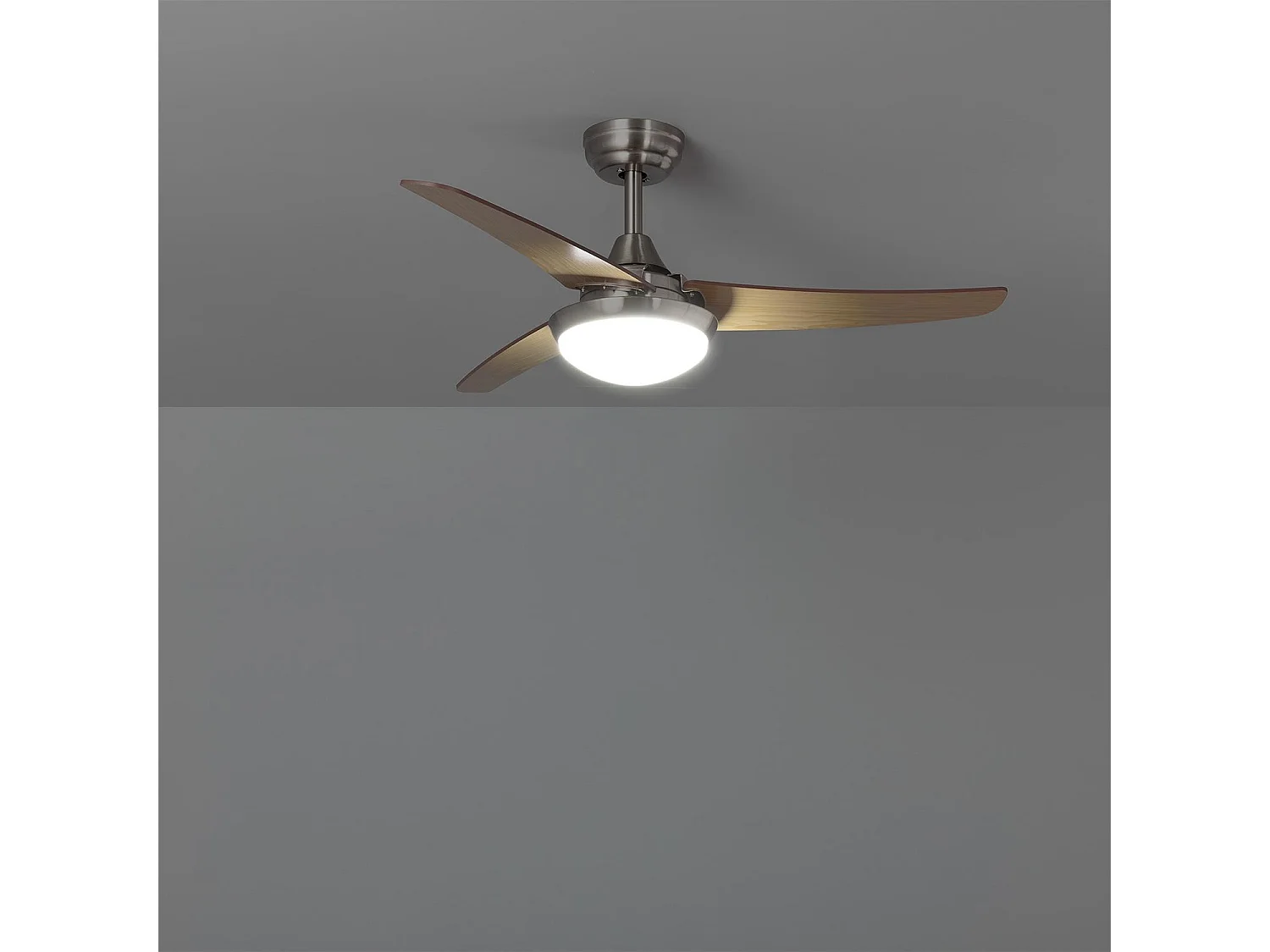 Ventilateur de Plafond Silencieux Neil Bois 107cm Moteur DC WiFi Argent CCT , , Wifi: True