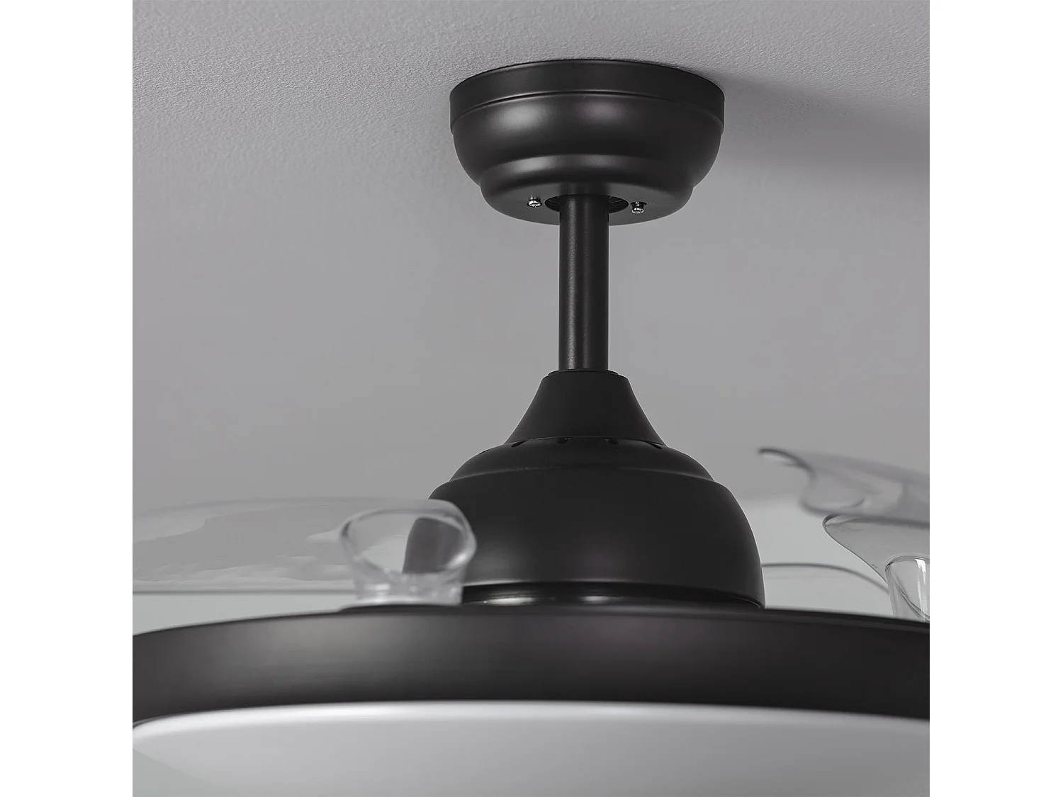 Ventilateur de Plafond Rétractable Silencieux Kourak Noir 106cm Moteur DC Noir Sélectionnable (chaud-neutre-froid) , Télécommande RF, Wifi: