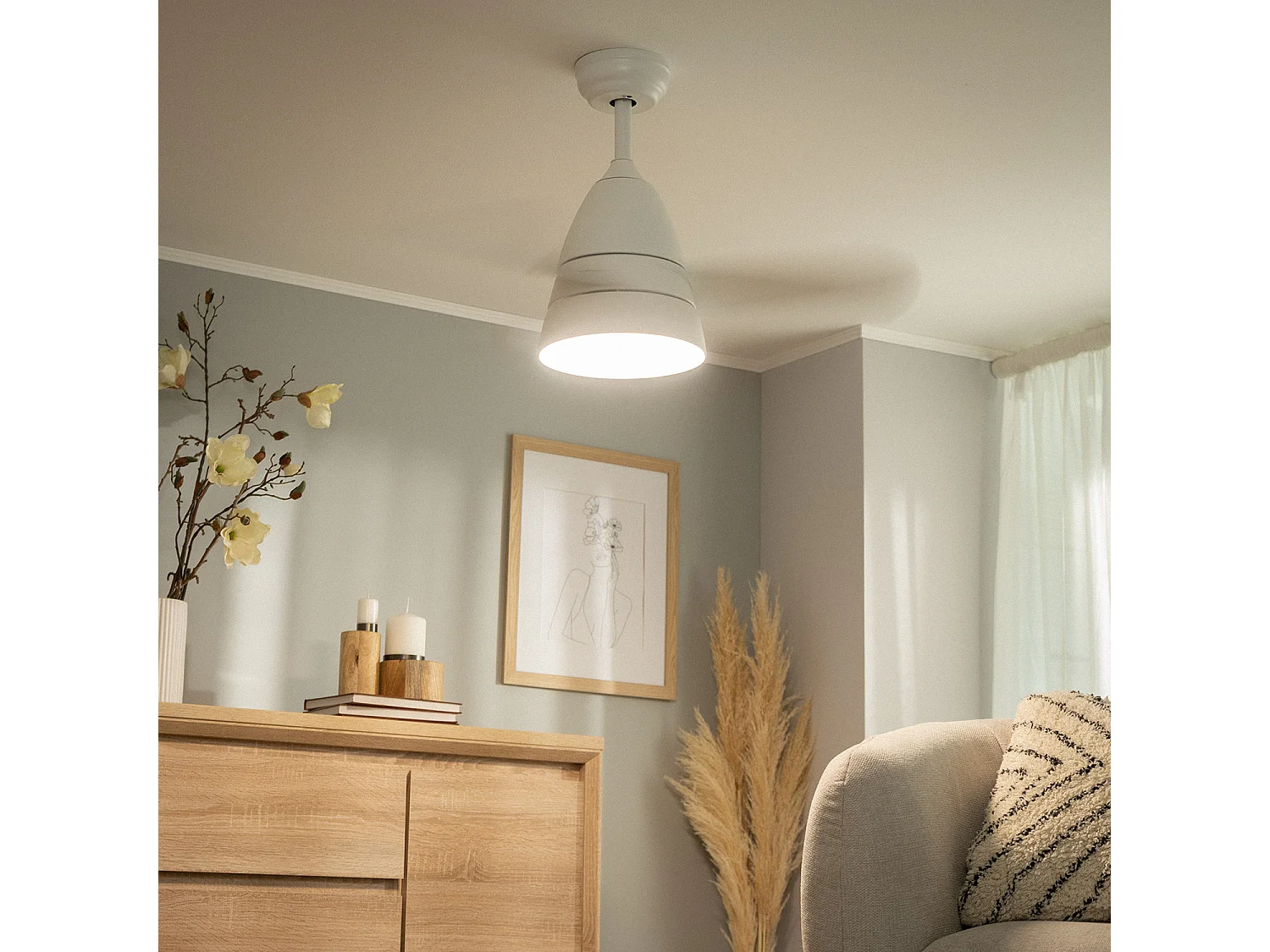 Ventilateur de Plafond Silencieux Industriel Blanc 91cm Moteur DC Blanc CCT Avec lumière, Télécommande RF, Wifi: False