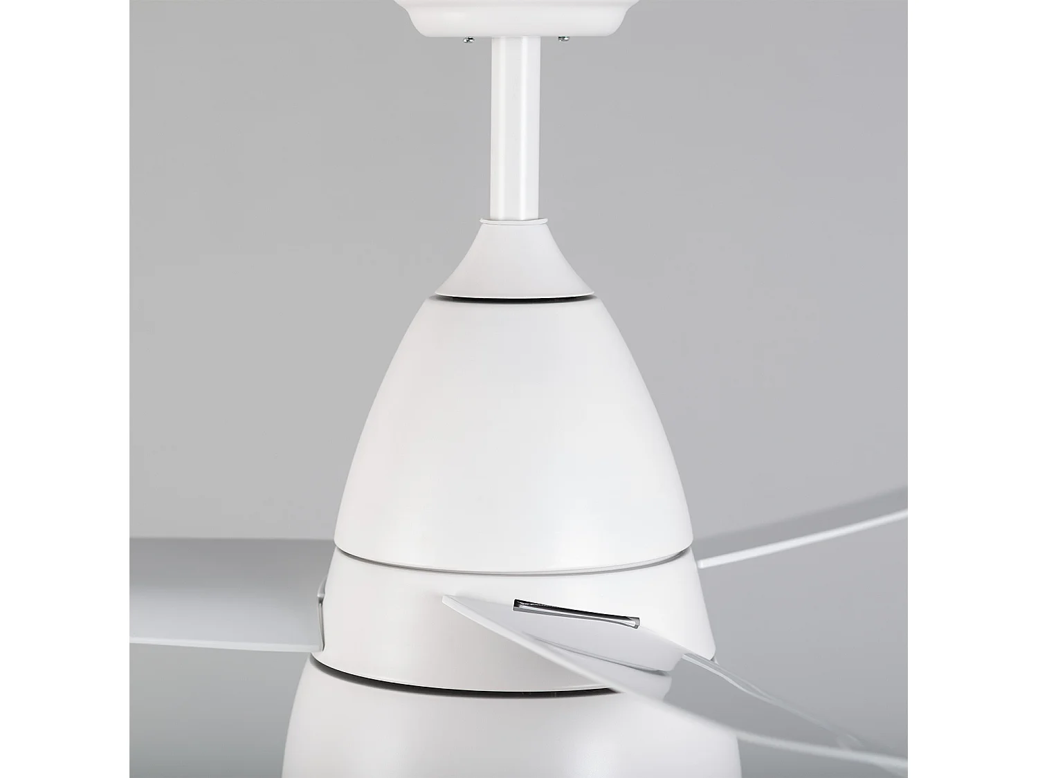 Ventilateur de Plafond Silencieux Industriel Blanc 91cm Moteur DC Blanc CCT Avec lumière, Télécommande RF, Wifi: False