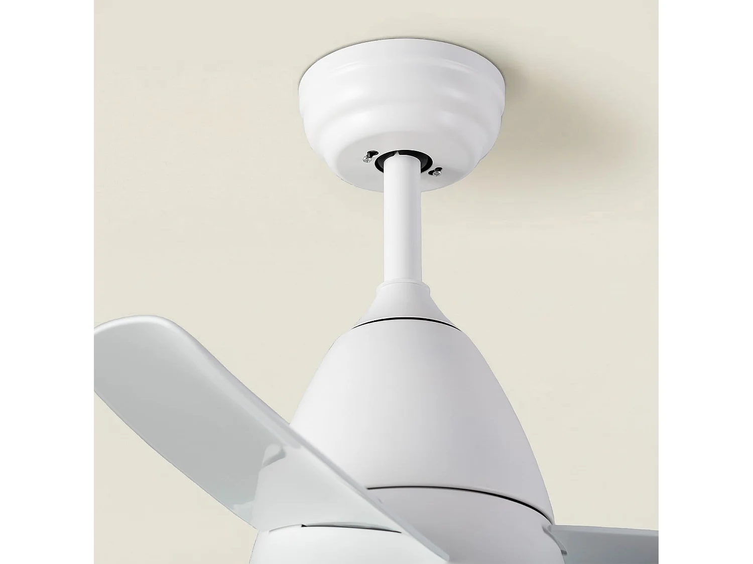 Ventilateur de Plafond Silencieux Industriel Blanc 91cm Moteur DC Blanc CCT Avec lumière, Télécommande RF, Wifi: False