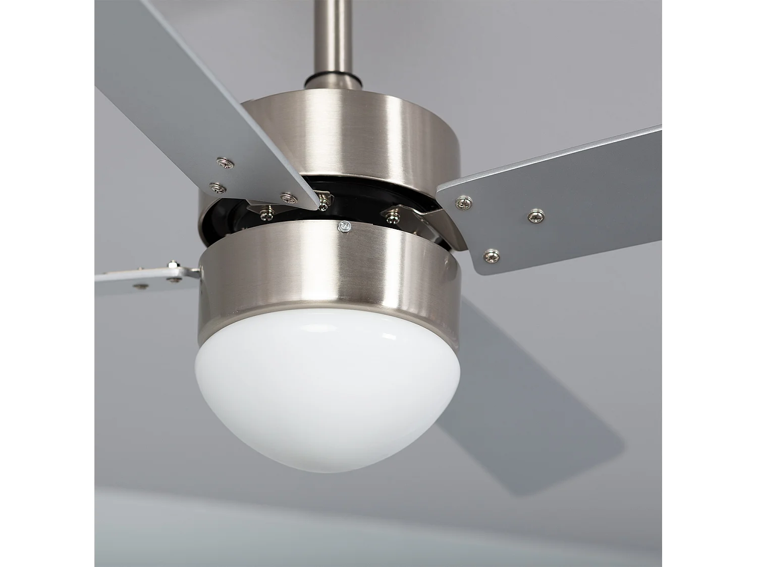 Ventilateur de Plafond Silencieux Cygnus Niquel 107cm Moteur DC  Argent CCT , , Wifi: