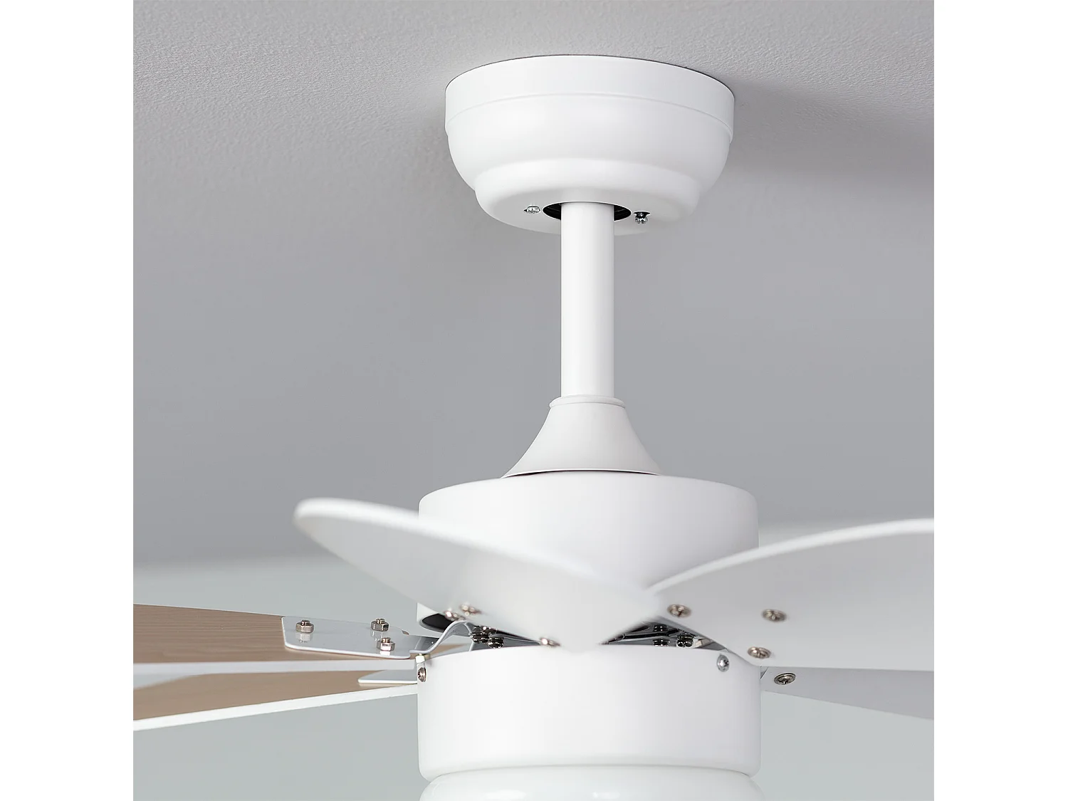 Ventilateur de Plafond Silencieux Orion Blanc 81cm Moteur DC Blanc  , , Wifi: