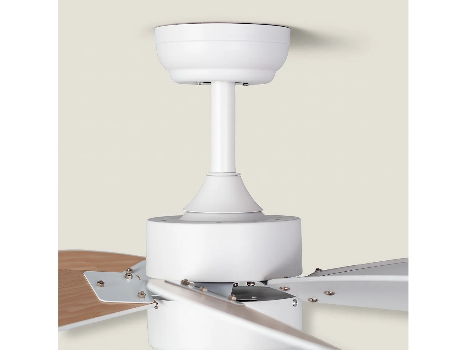 Ventilatore da Soffitto Silenzioso Orion Bianco 81cm Motore DC Bianco , , Wifi: False