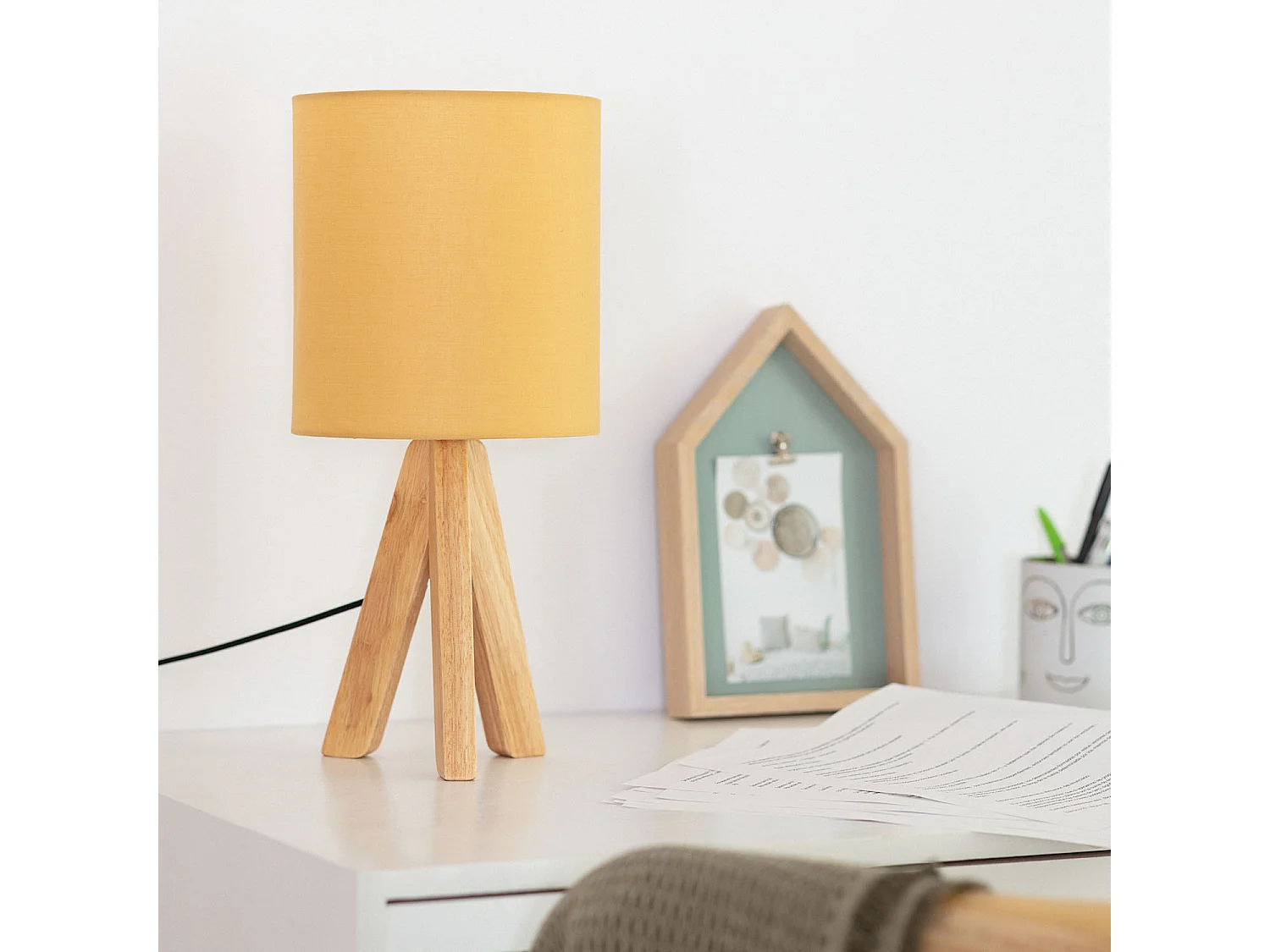 Lampe à Poser Bois Kanuni  Moutarde