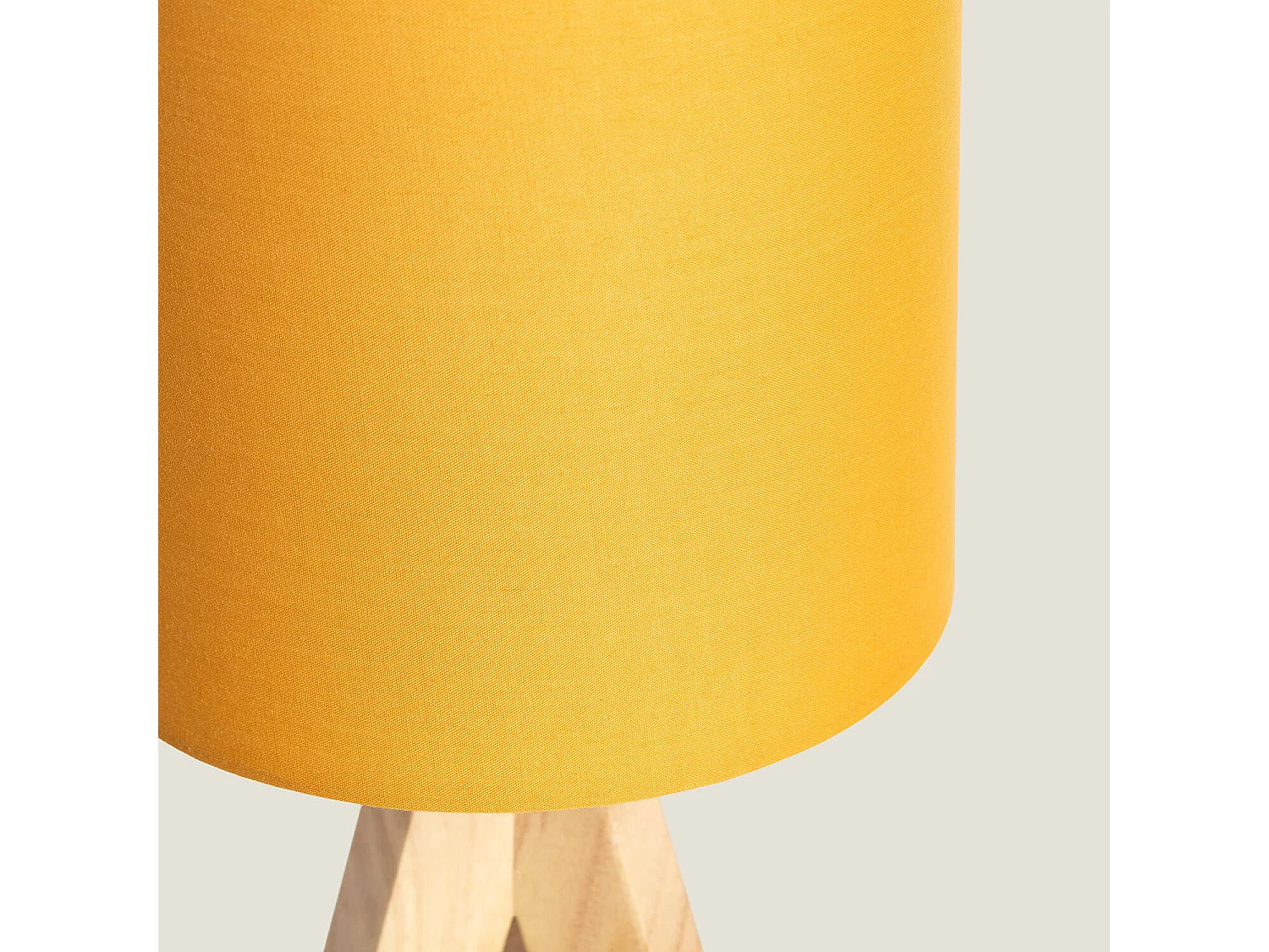 Lampe à Poser Bois Kanuni  Moutarde