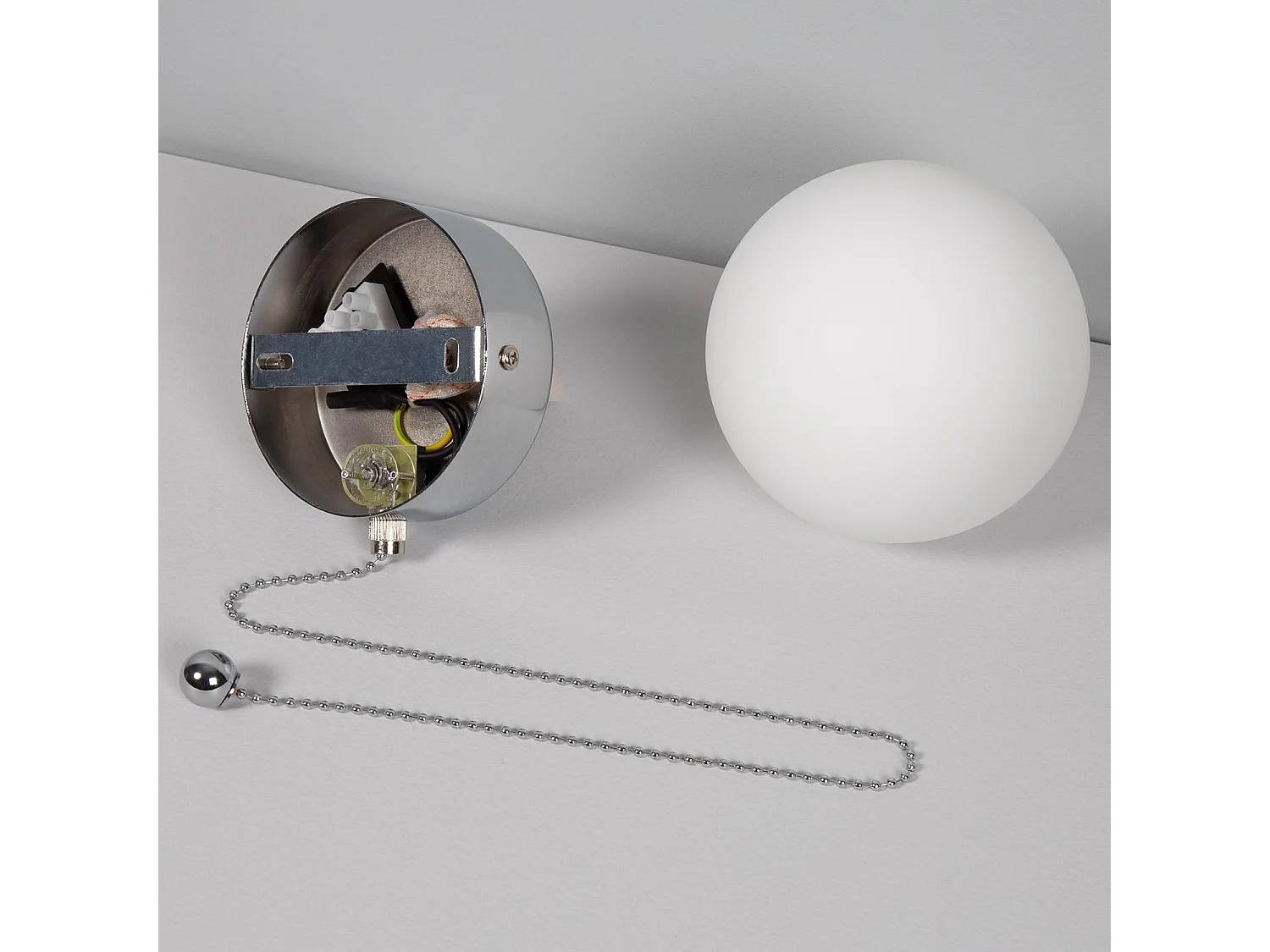 Applique da Parete Metallo e Vetro Silver Orbit Bianco