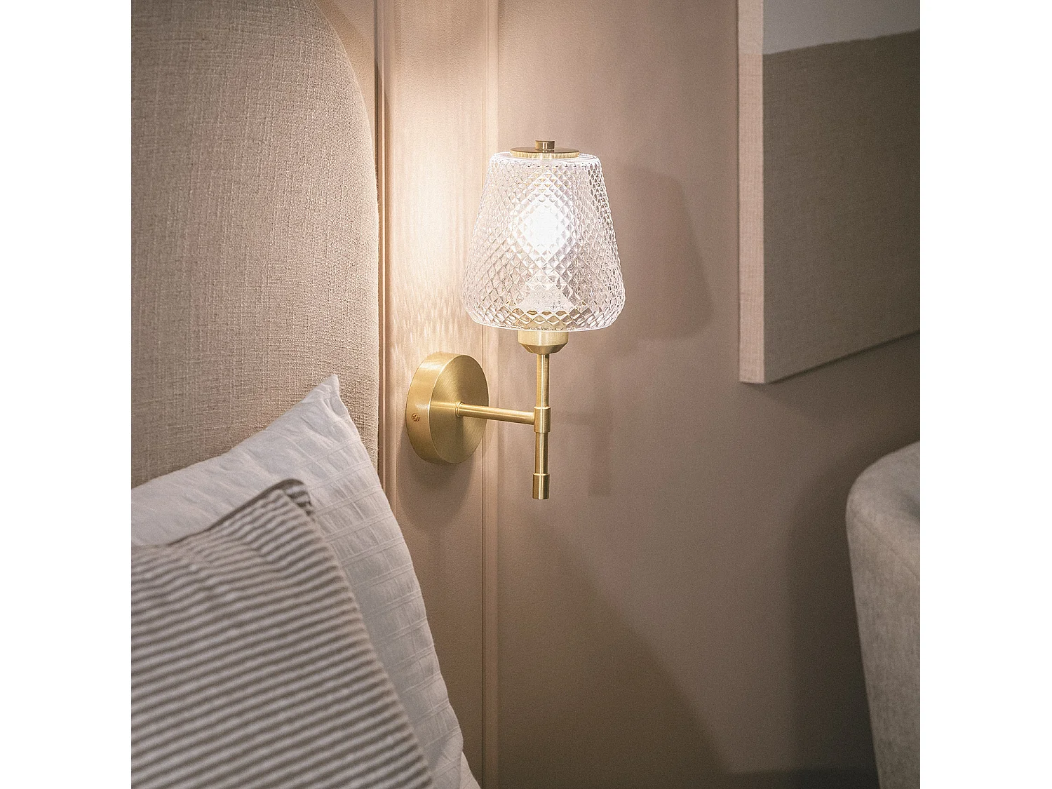 Lampe Murale Métal et Verre Stiklu  Doré