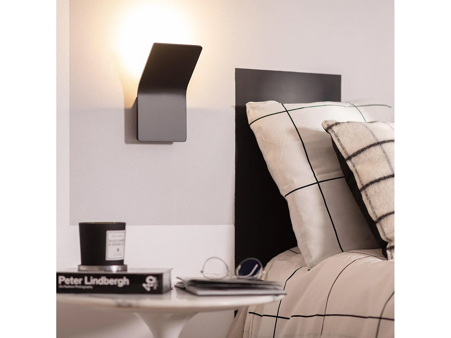 Aplique de Pared LED 6W de Aluminio Lerna Negro 2700K Blanco Cálido