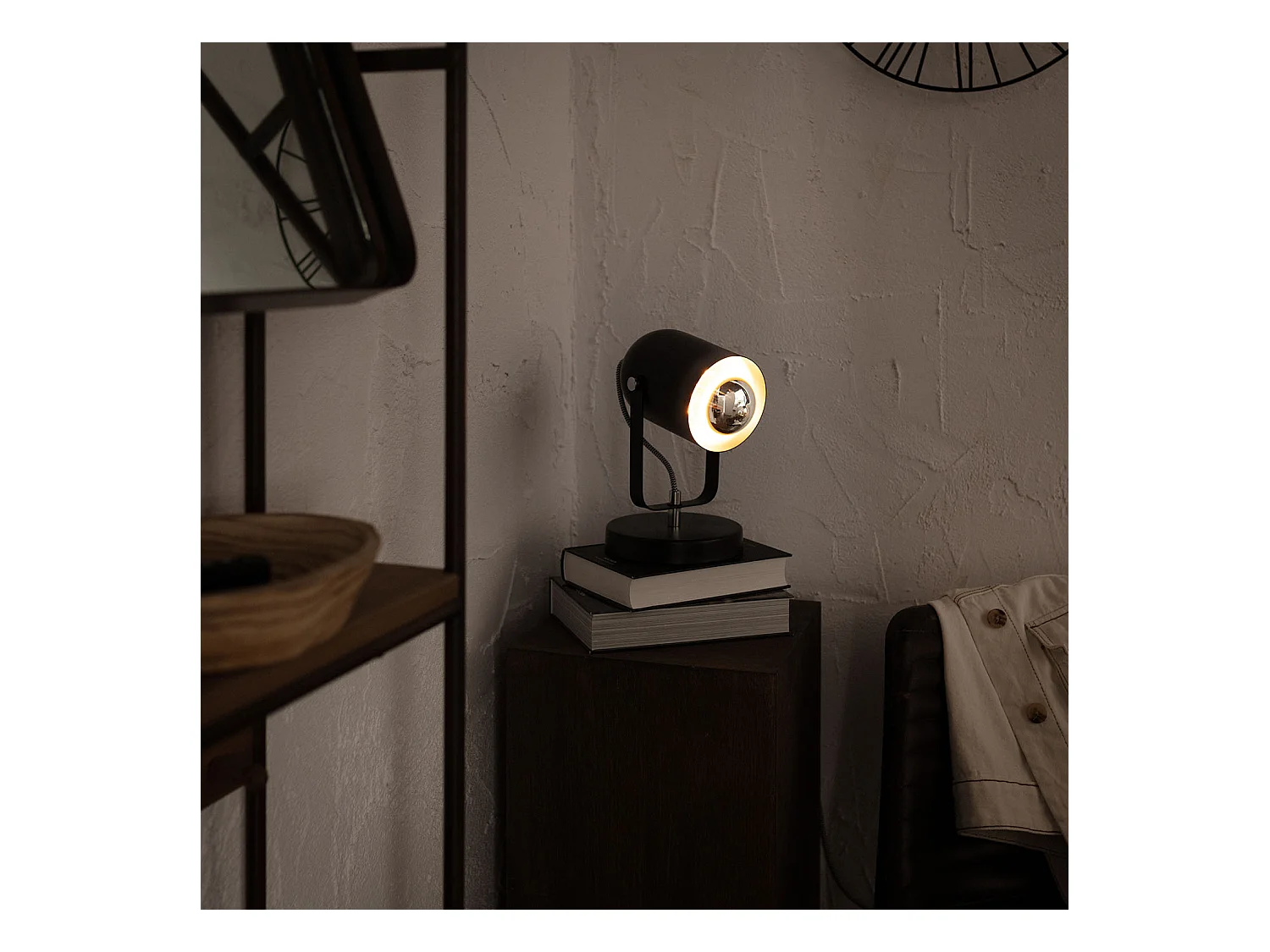 Lámpara de Mesa Metal Pomader Negro