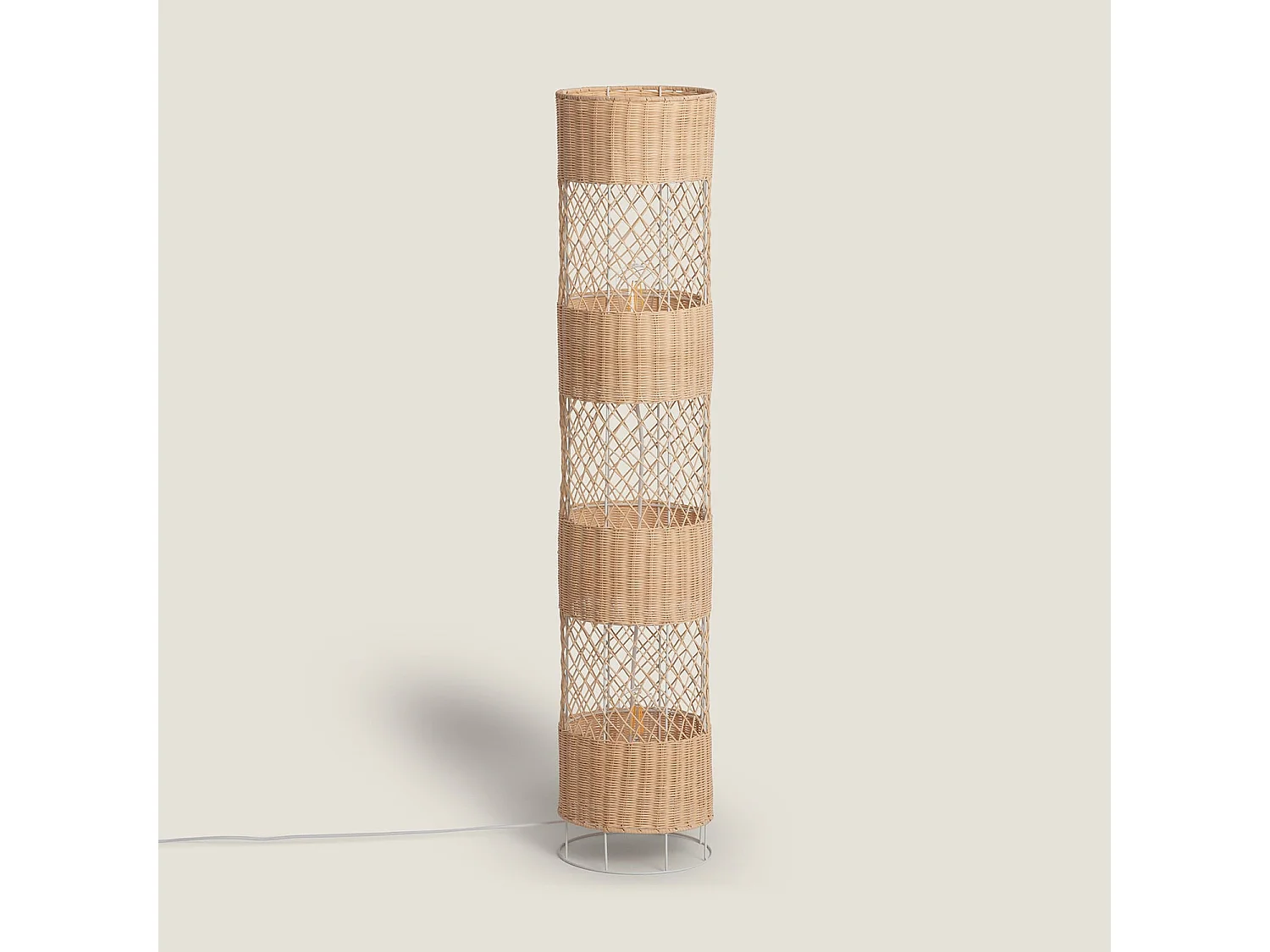 Lámpara de Pie Ratán Rubra Natural