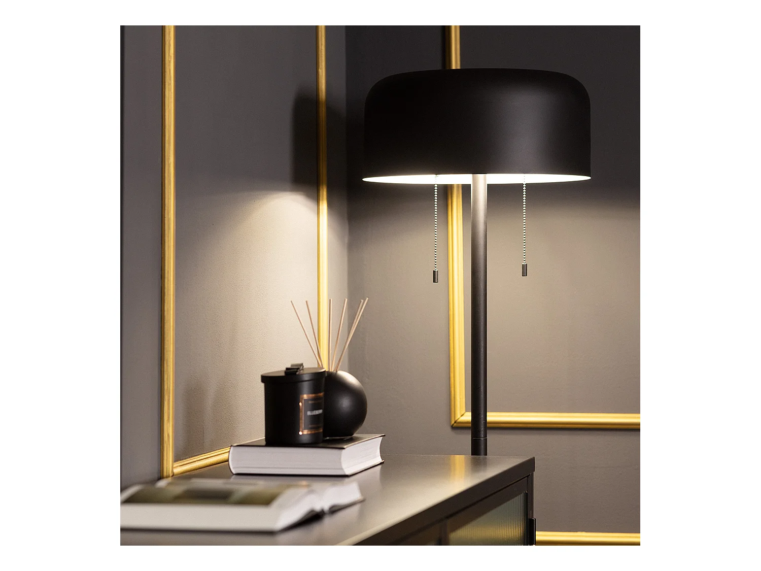 Lámpara de Pie Bedourie Negro